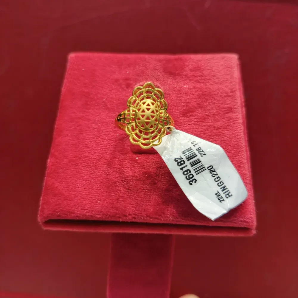 LADIES RING