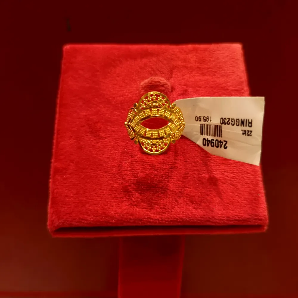 LADIES RING
