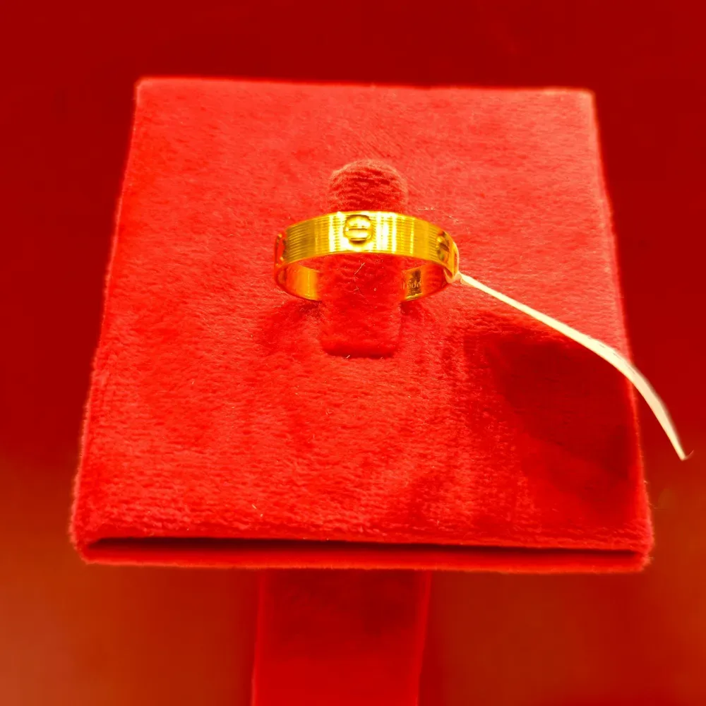 LADIES RING