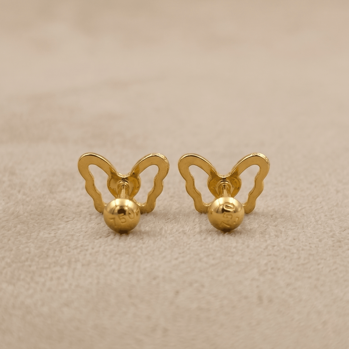 earring