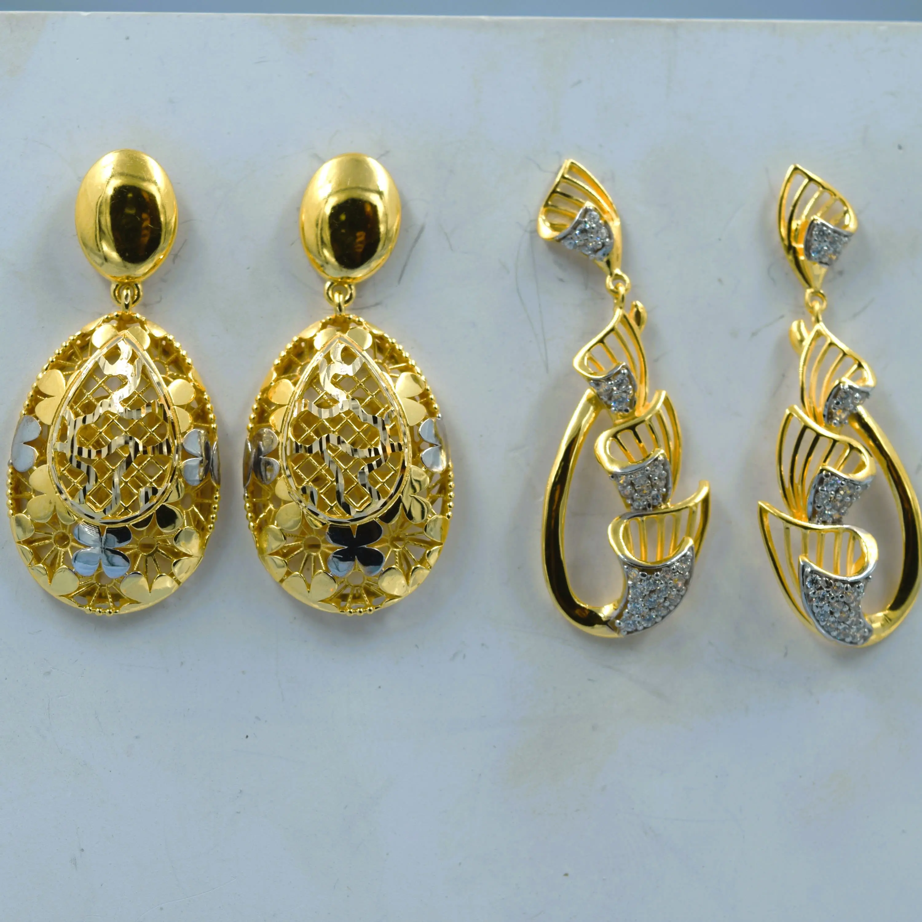 Emerald Earring