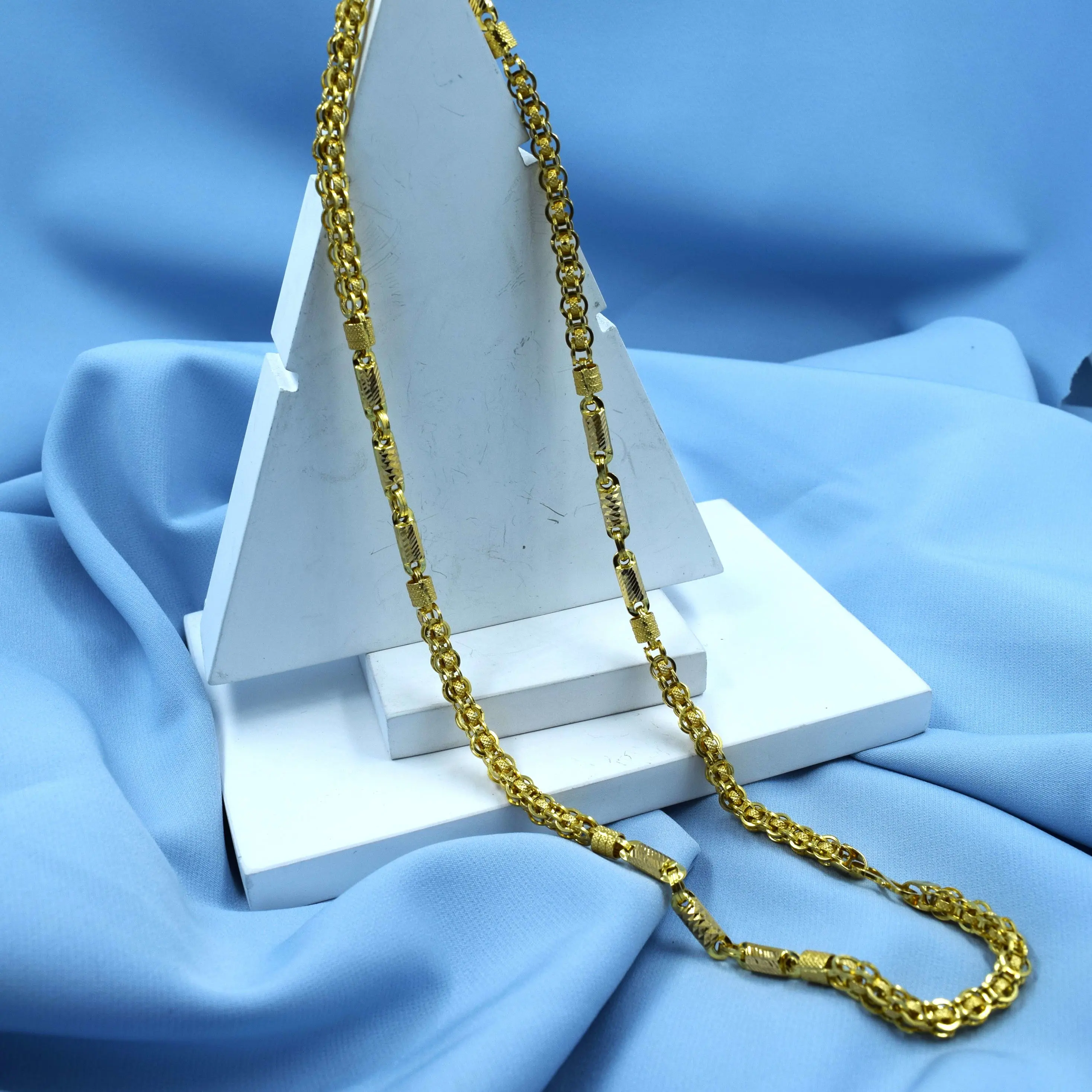 Chain 9