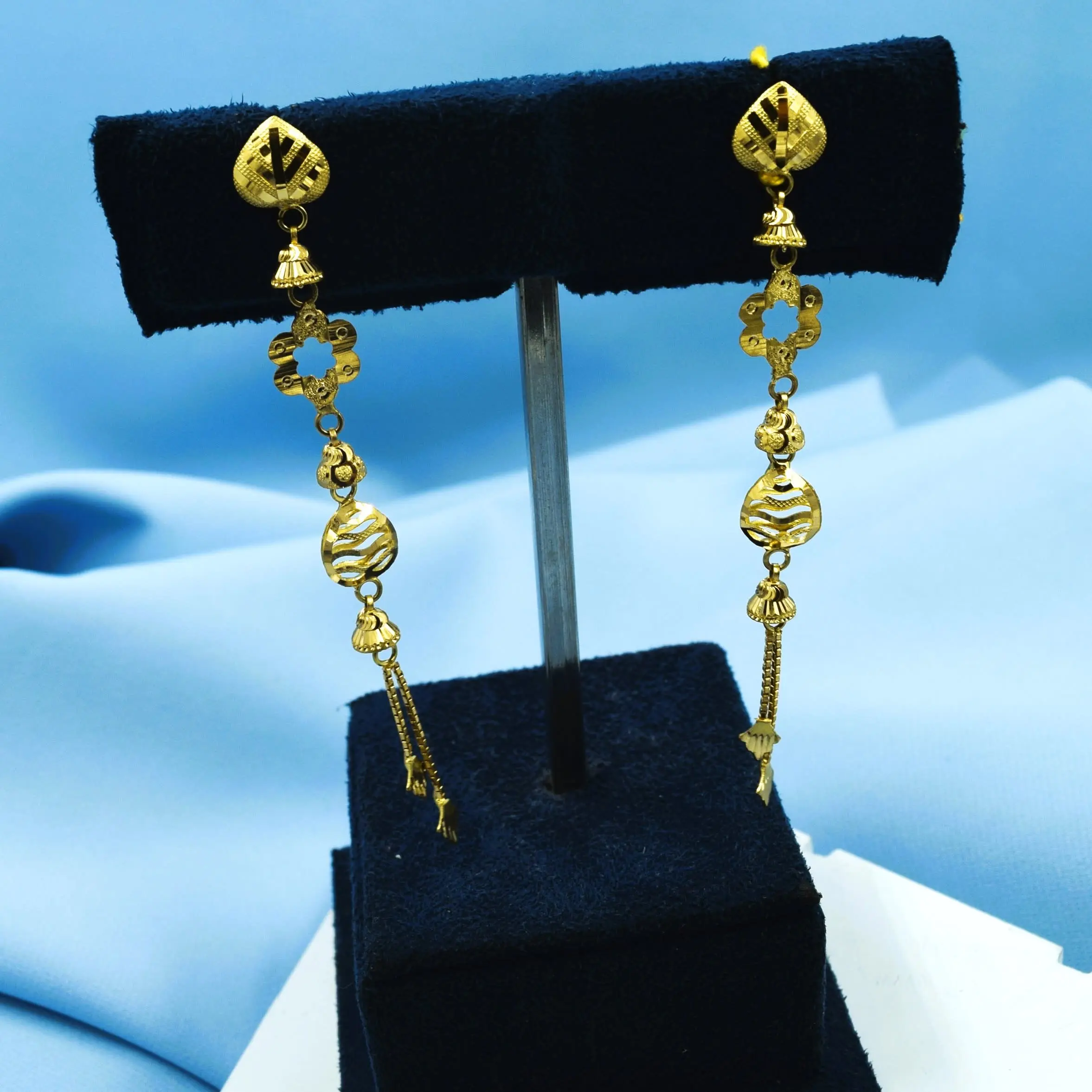Earings