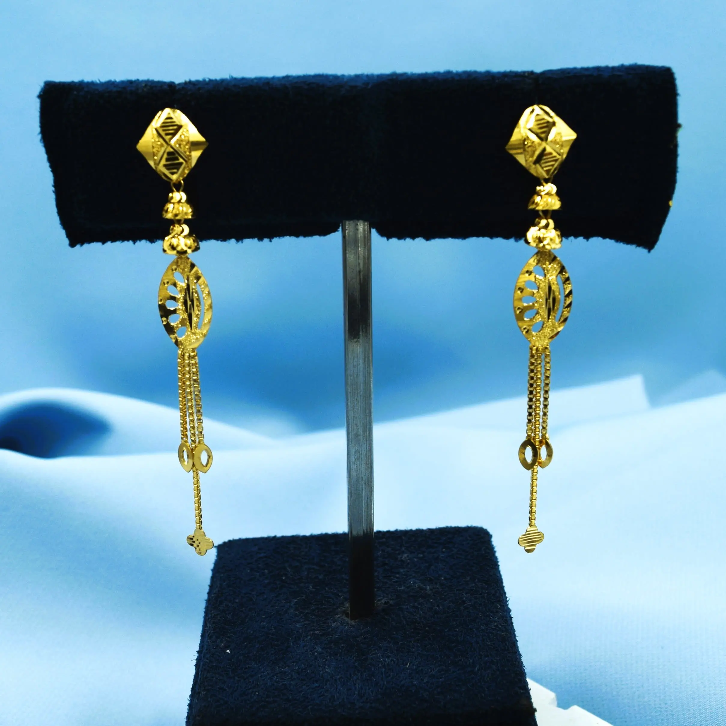Earings