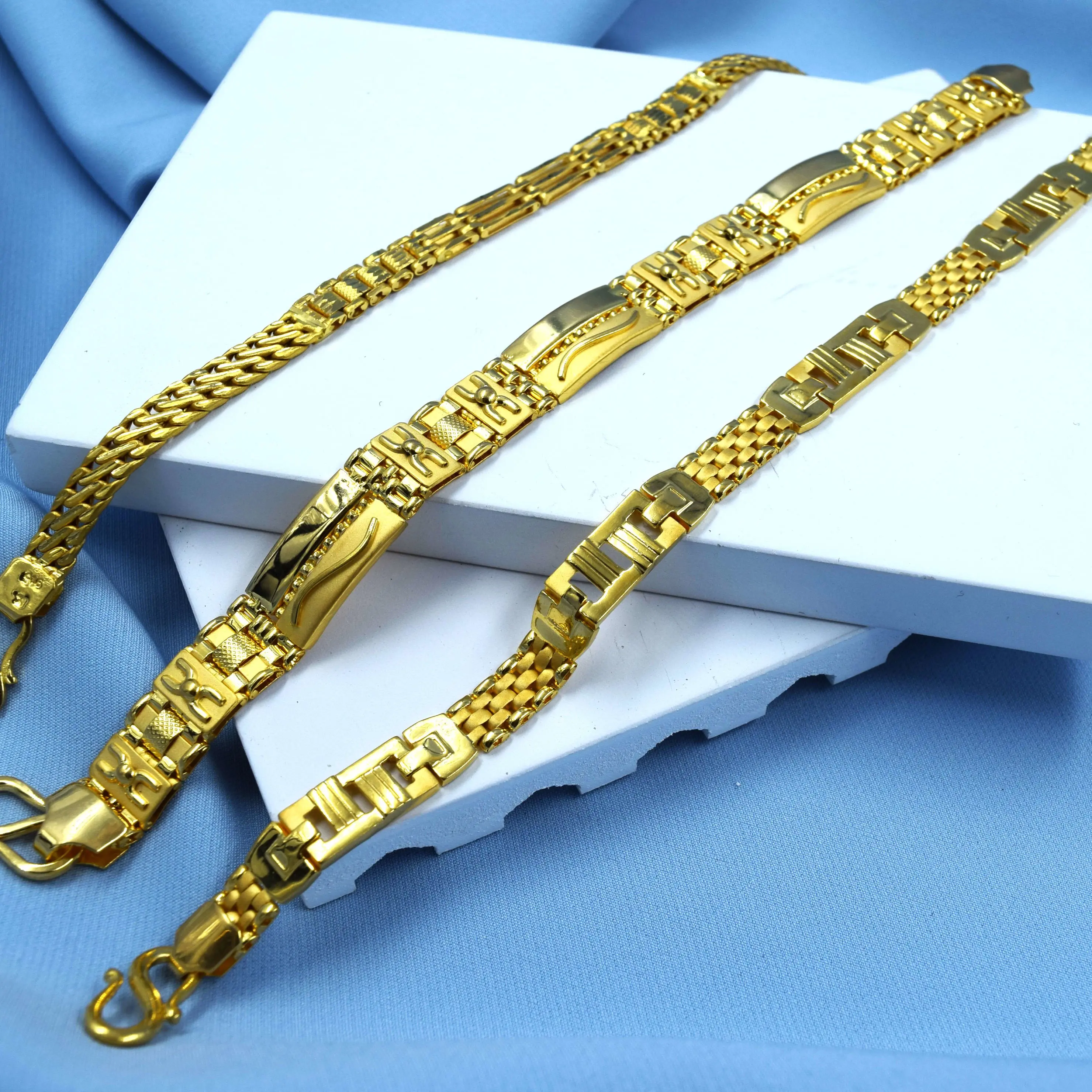 Bracelet 21