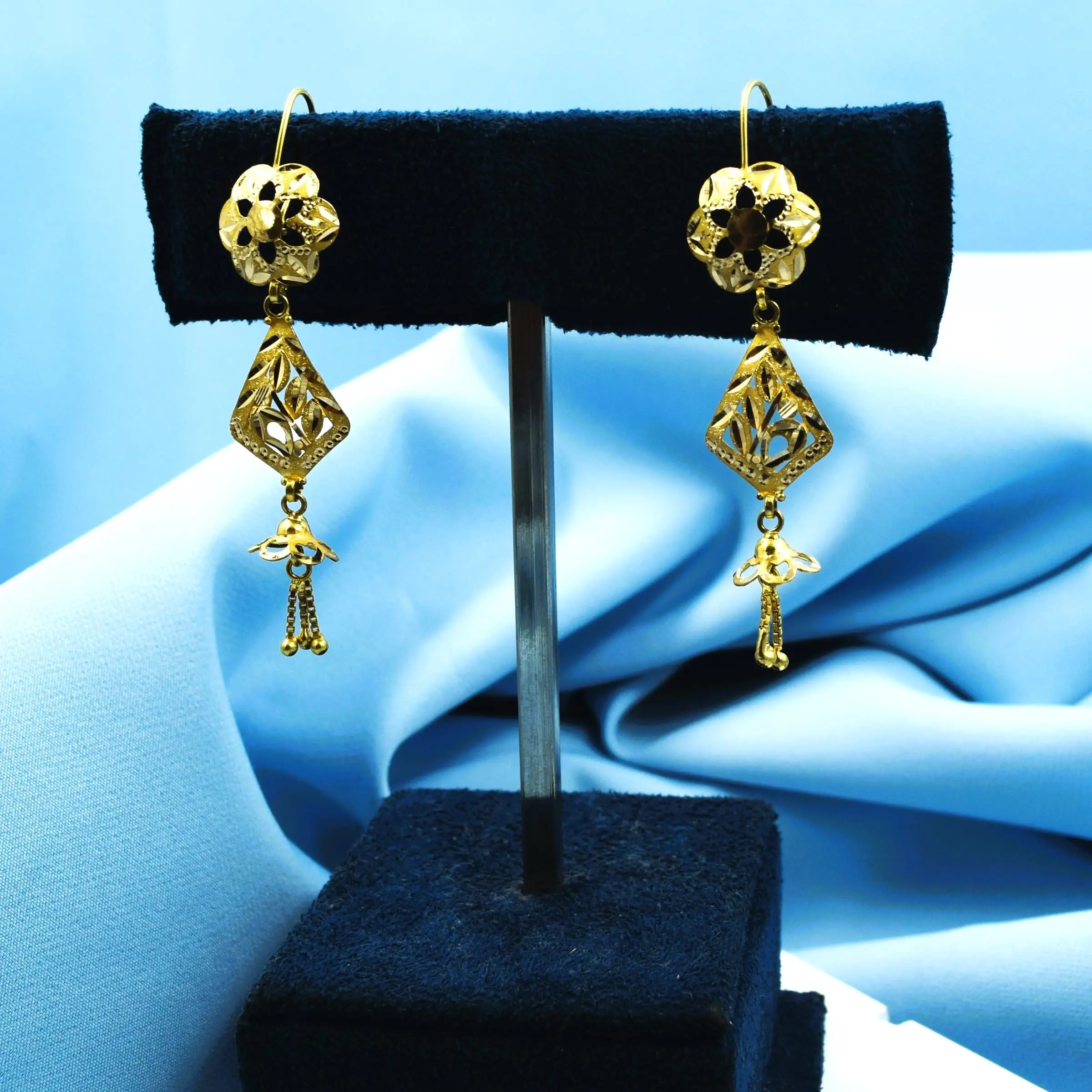 Earings