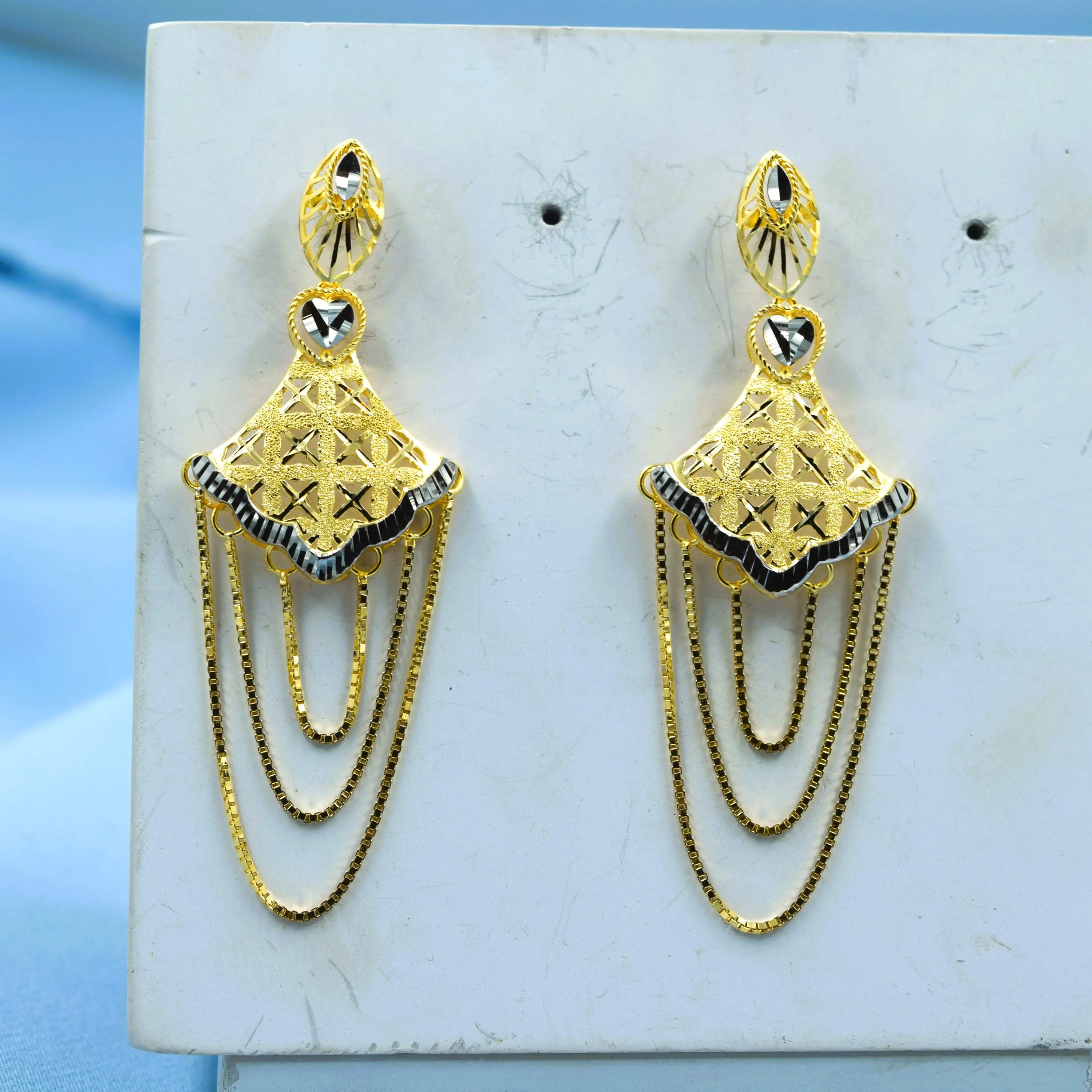 Emerald Earring