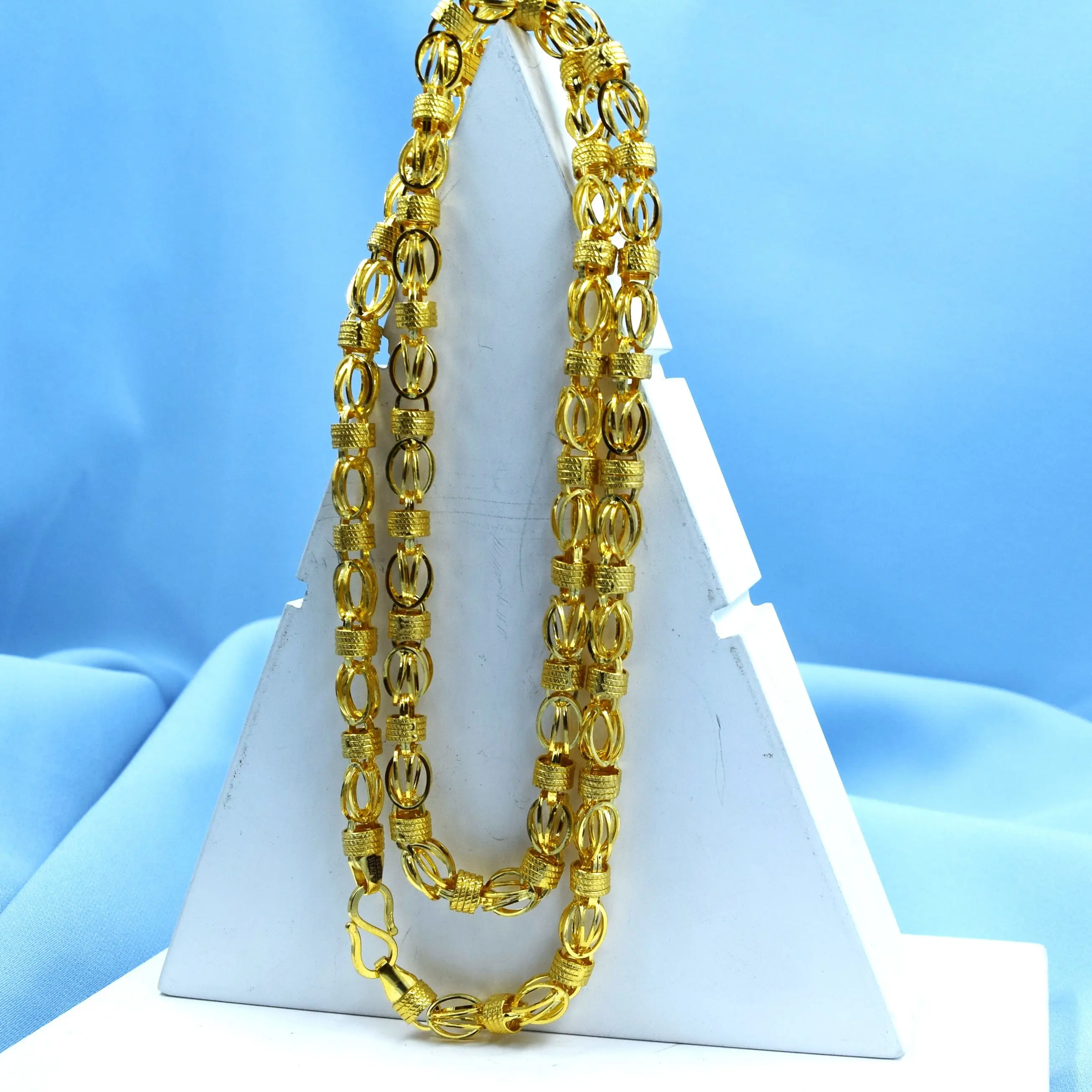 Chain 43