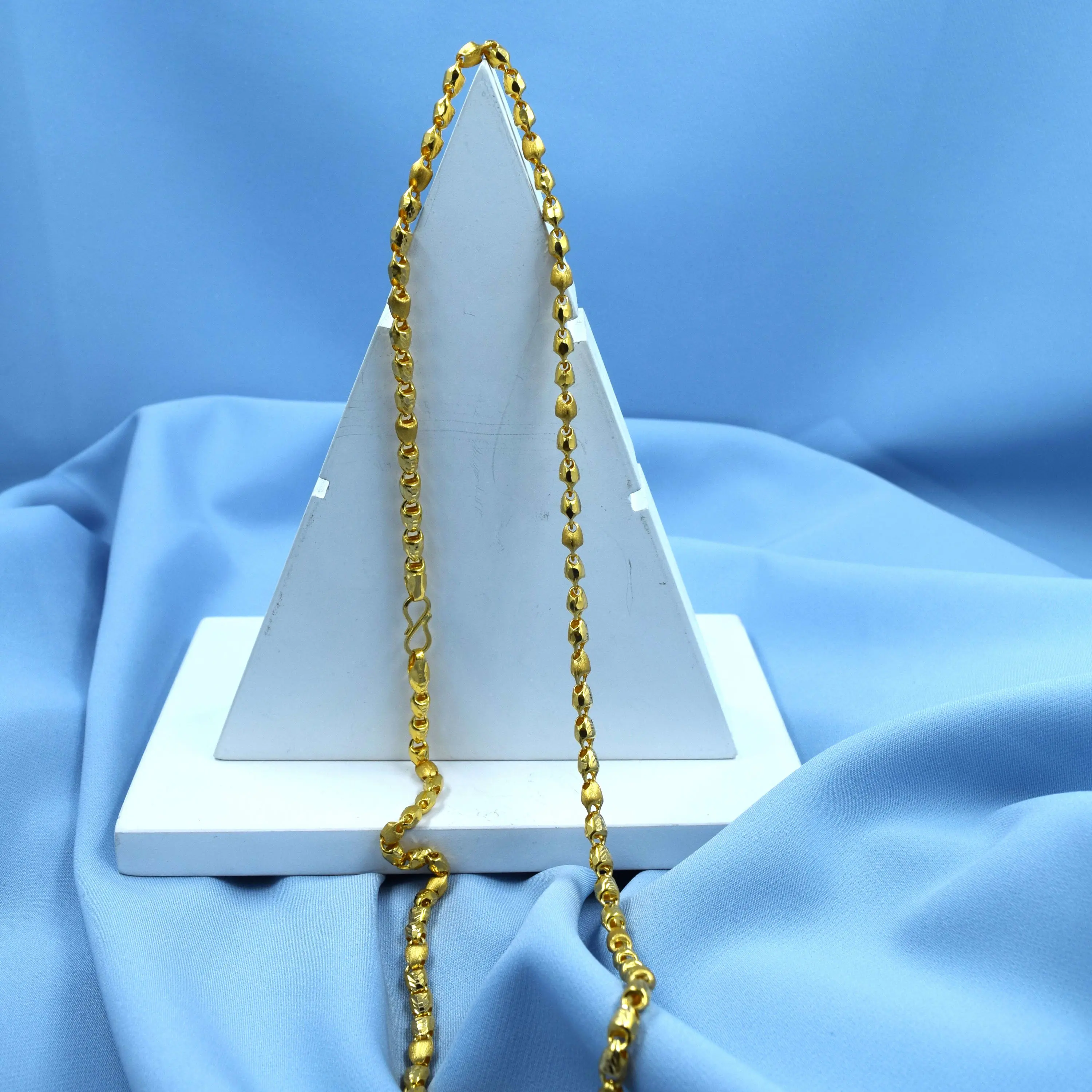 Chain 12