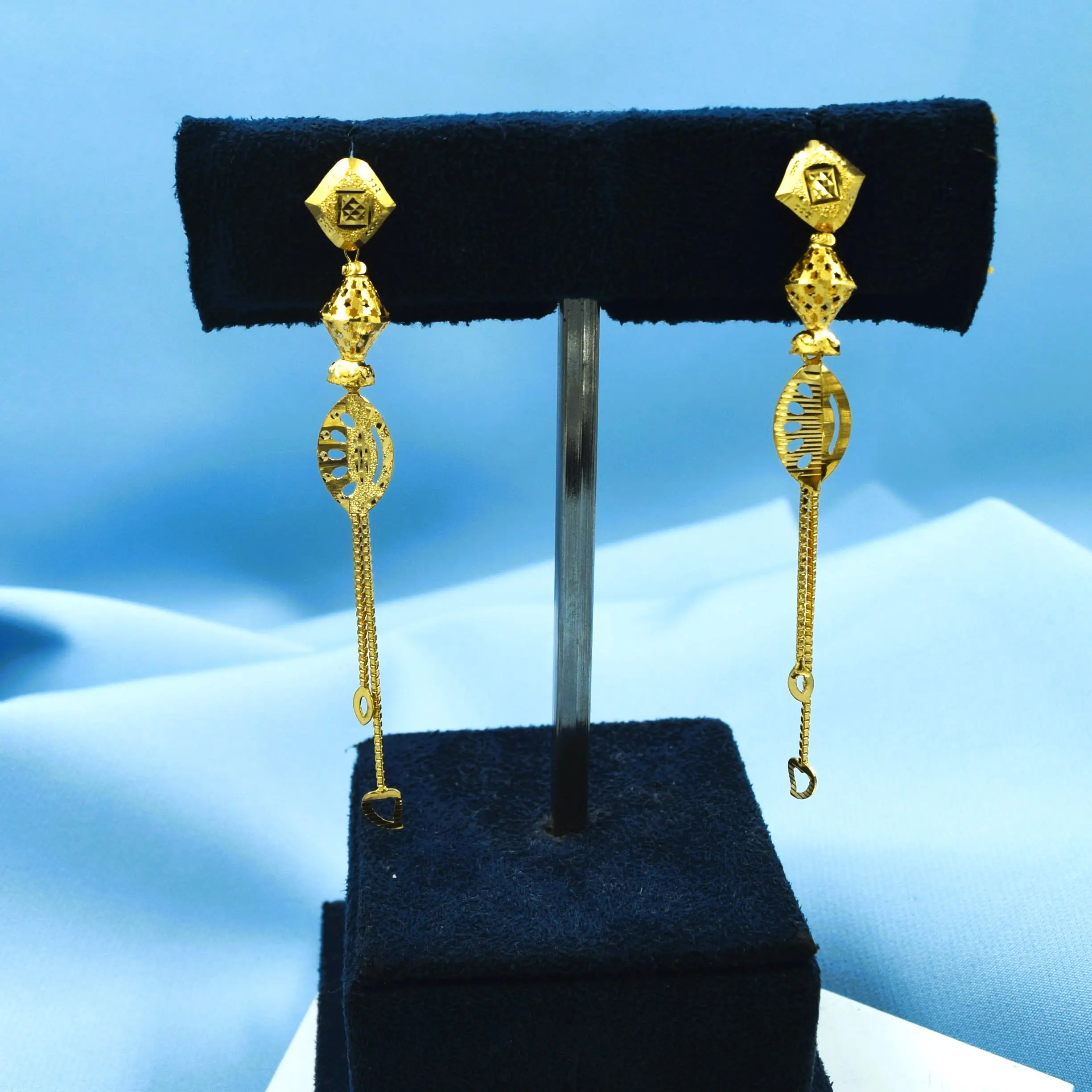Earings