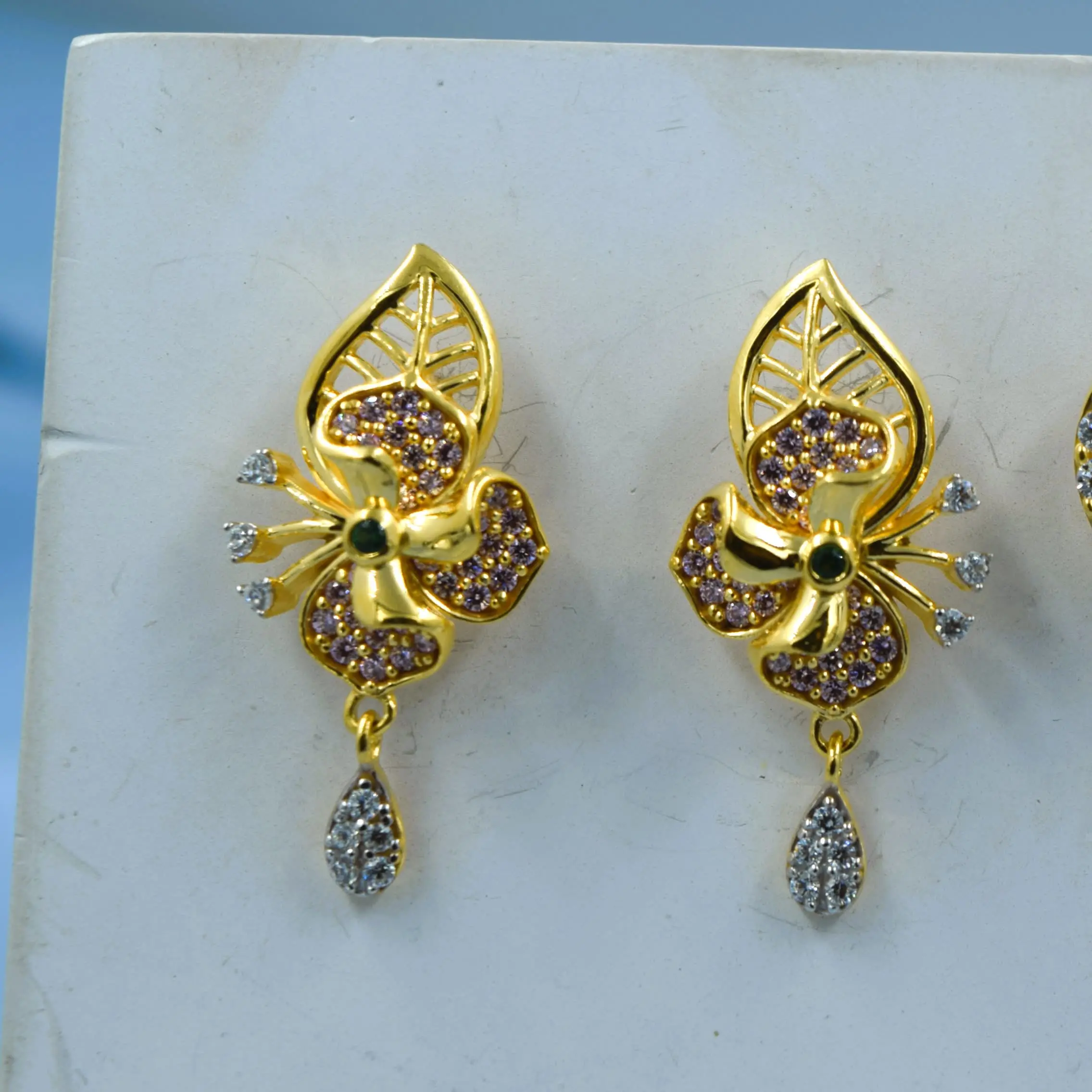 Emerald Earring