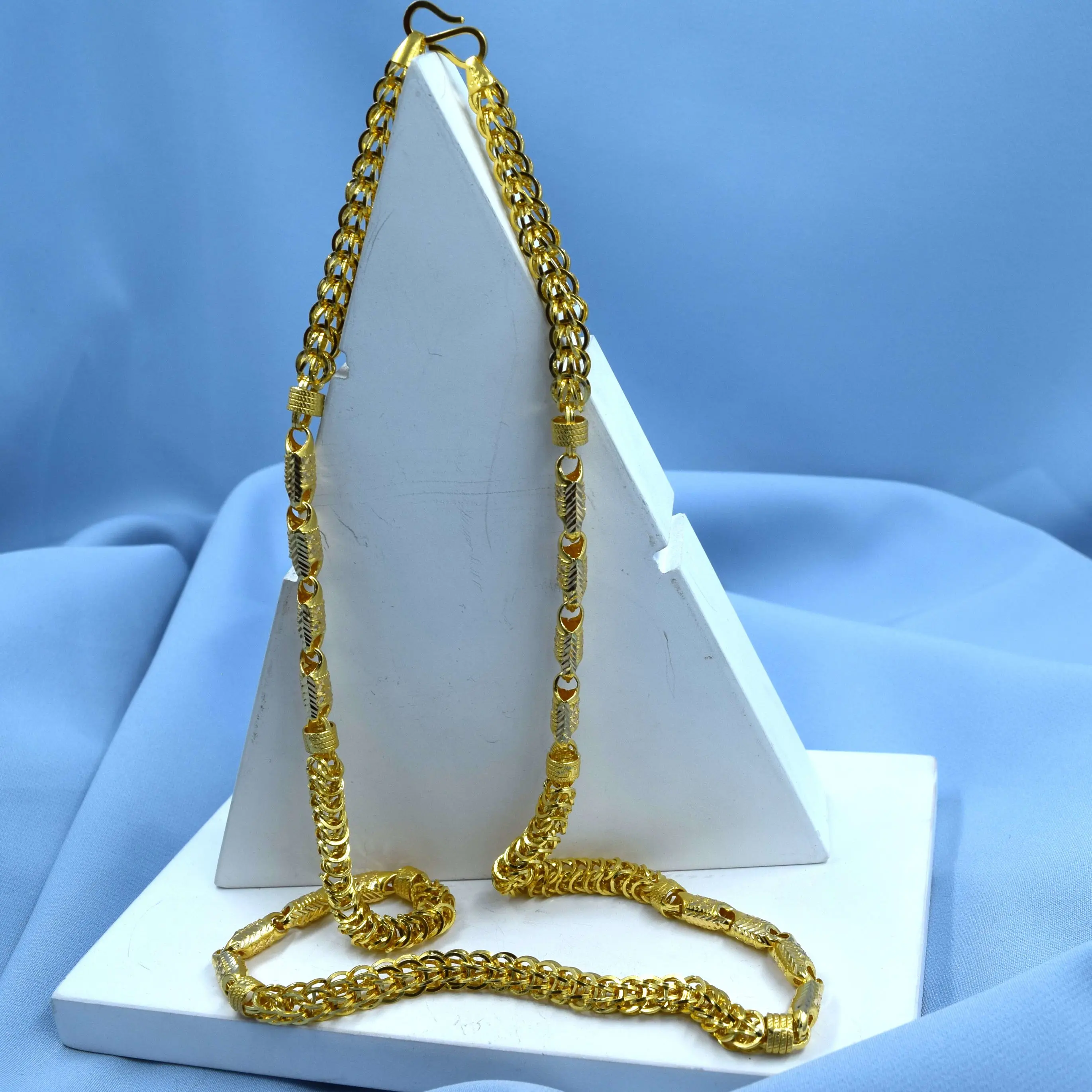 Chain 40