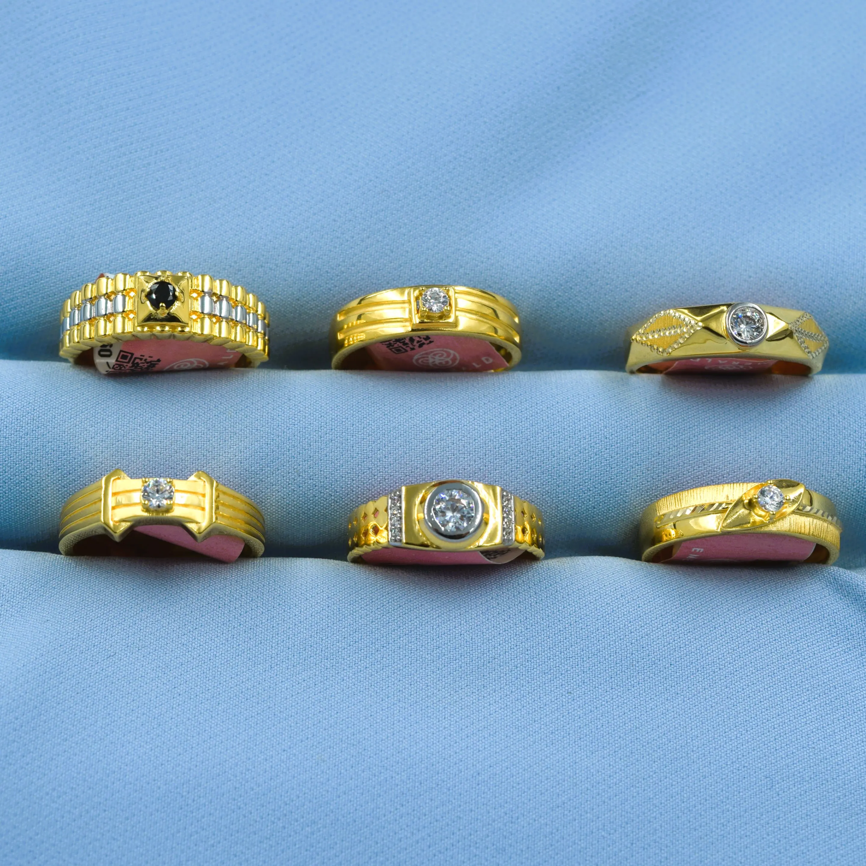 Emerald Gents Ring