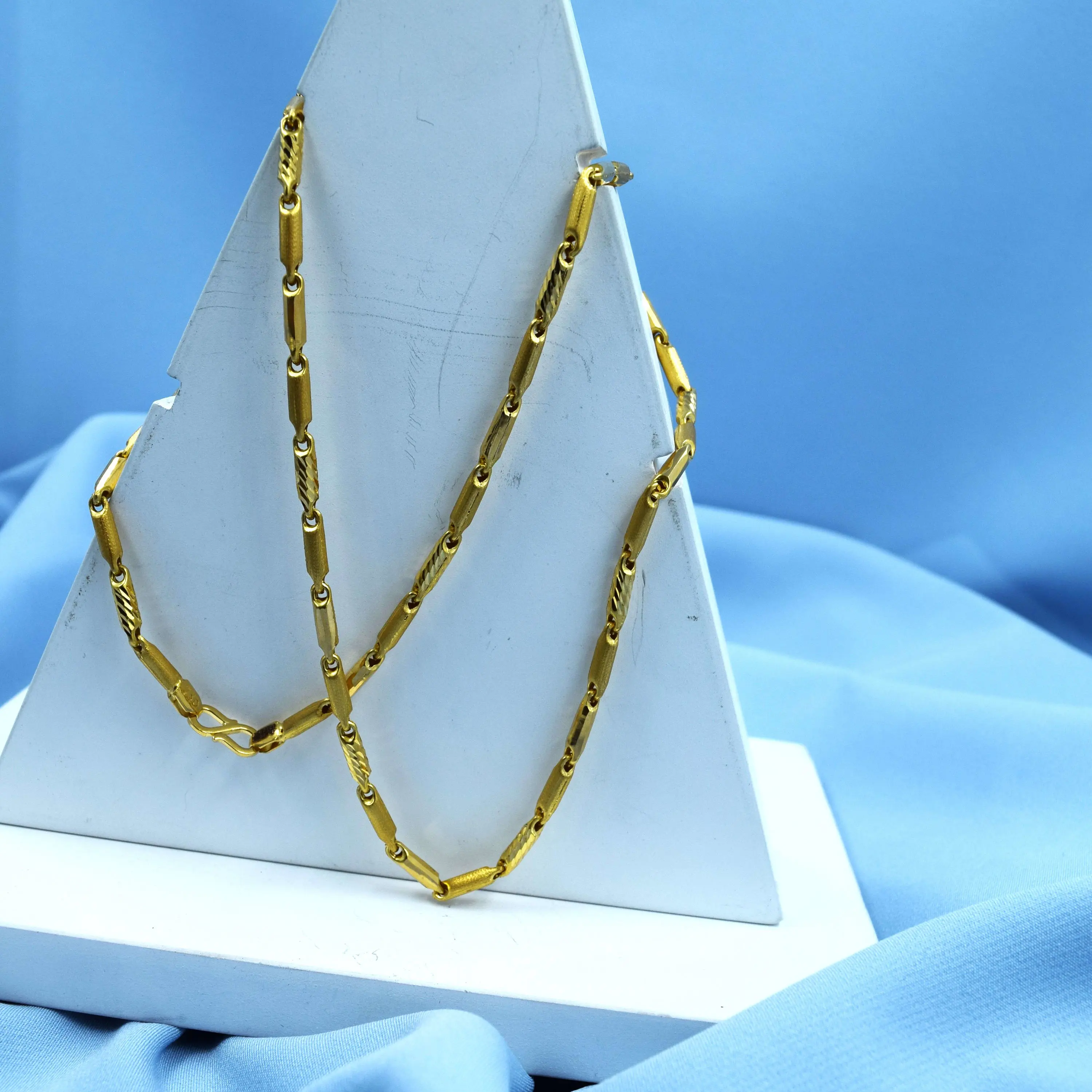 Chain 16