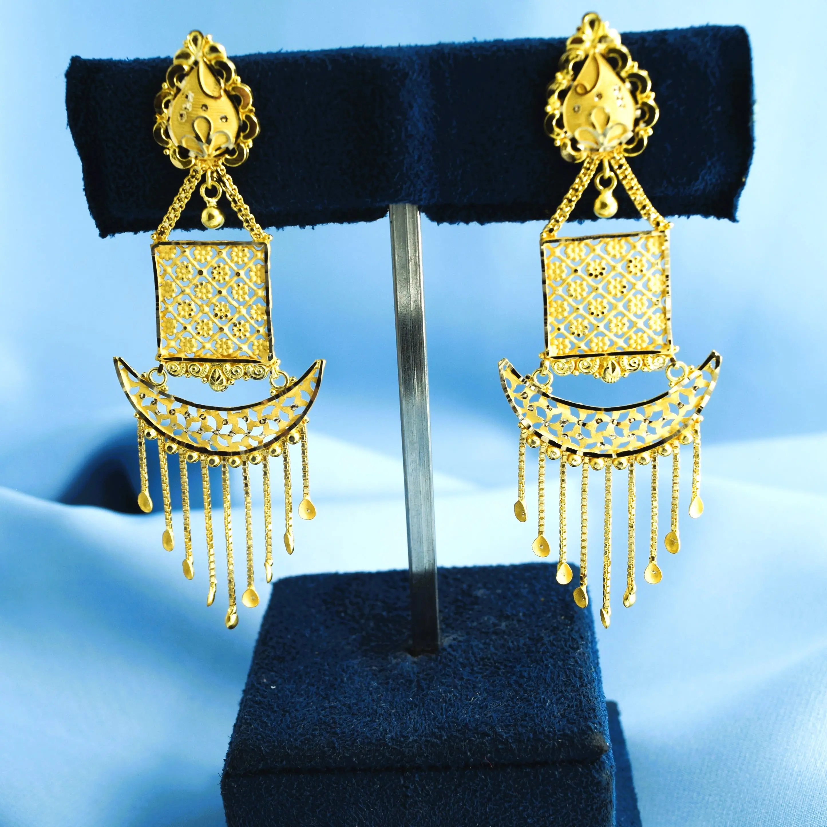 Earings