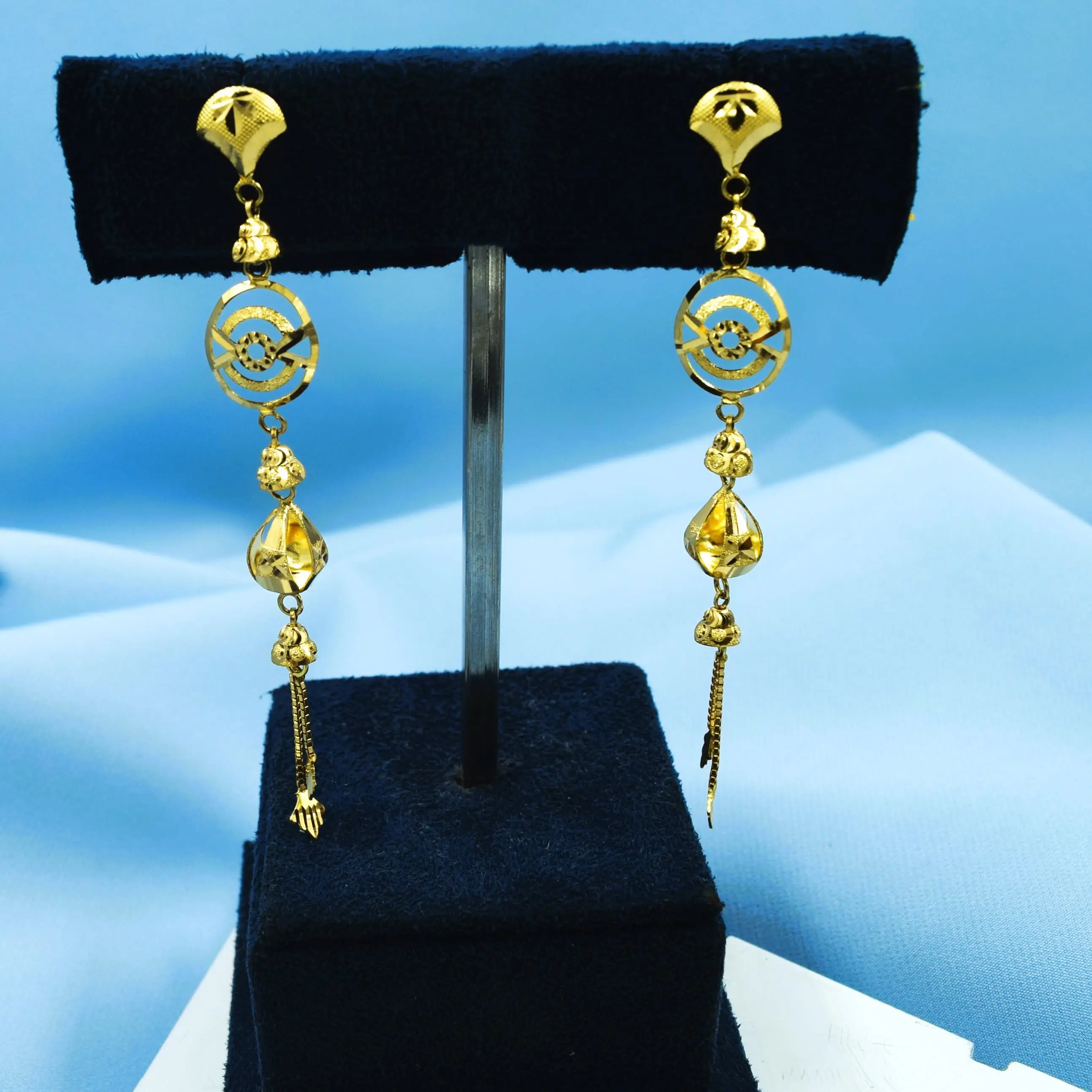 Earings