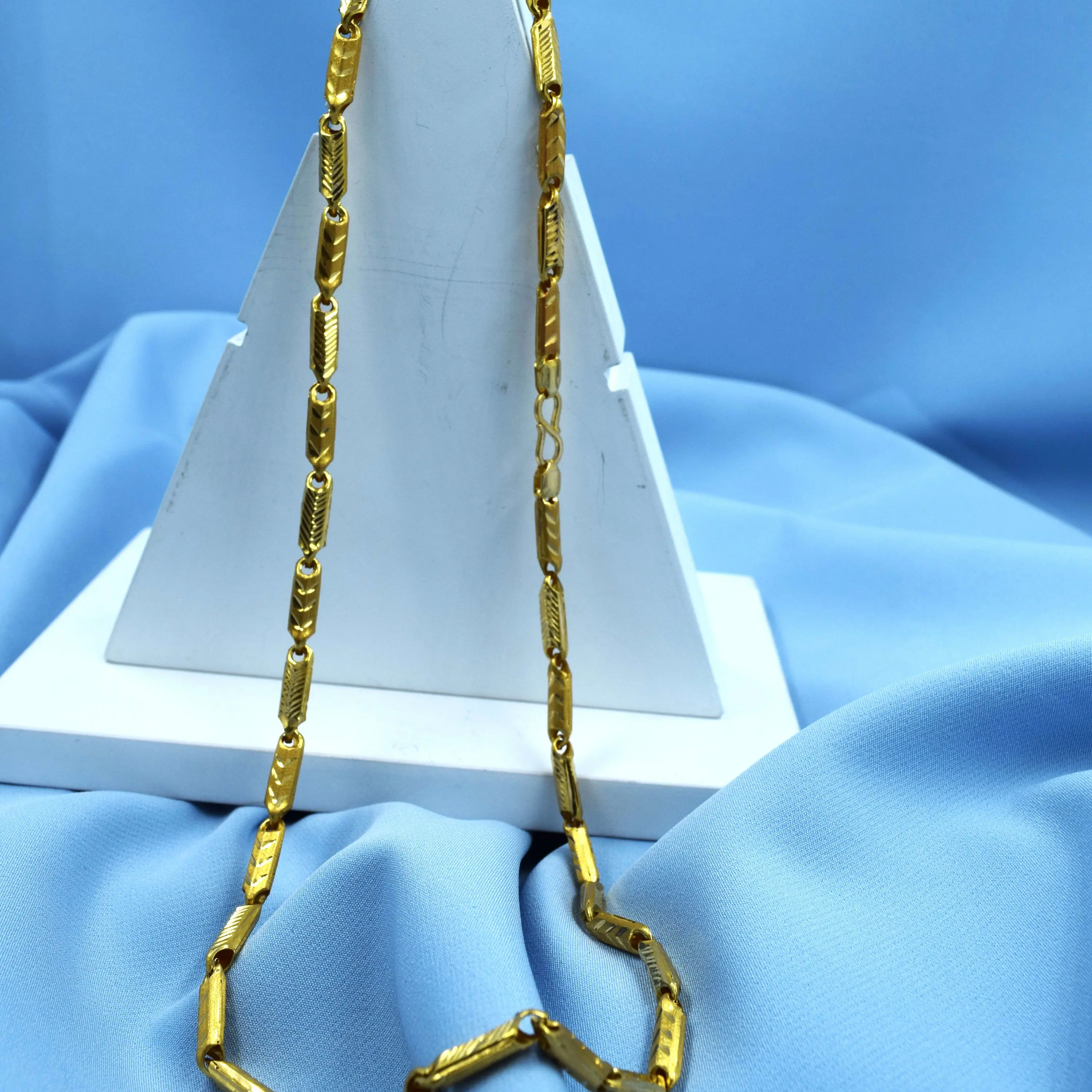 Chain 13