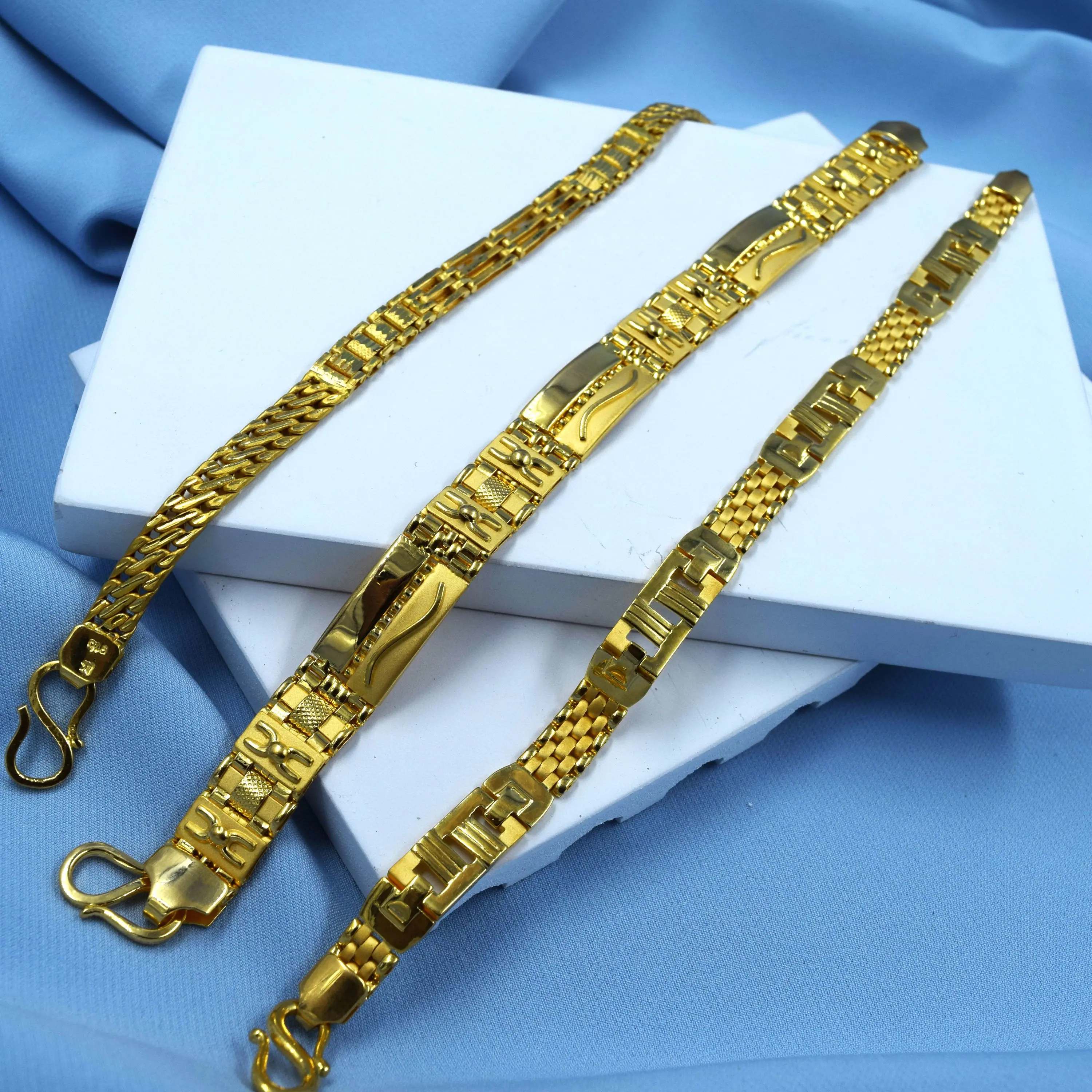 Bracelet 22