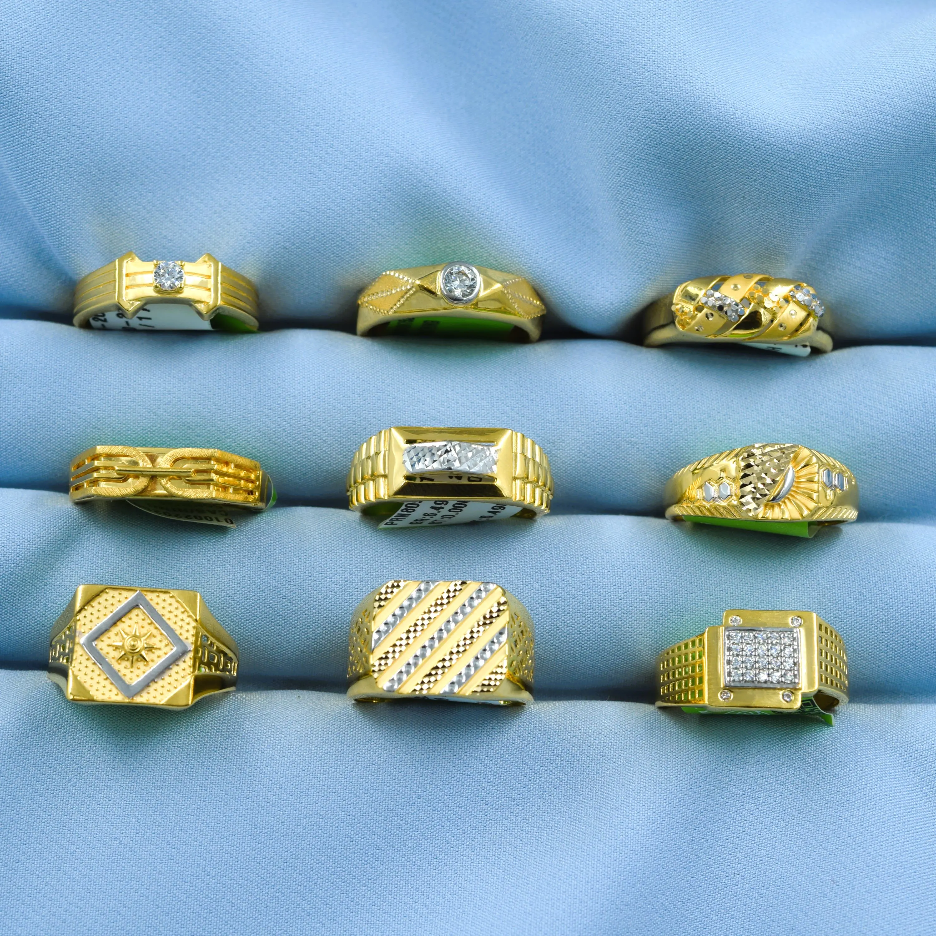 Emerald Gents Ring