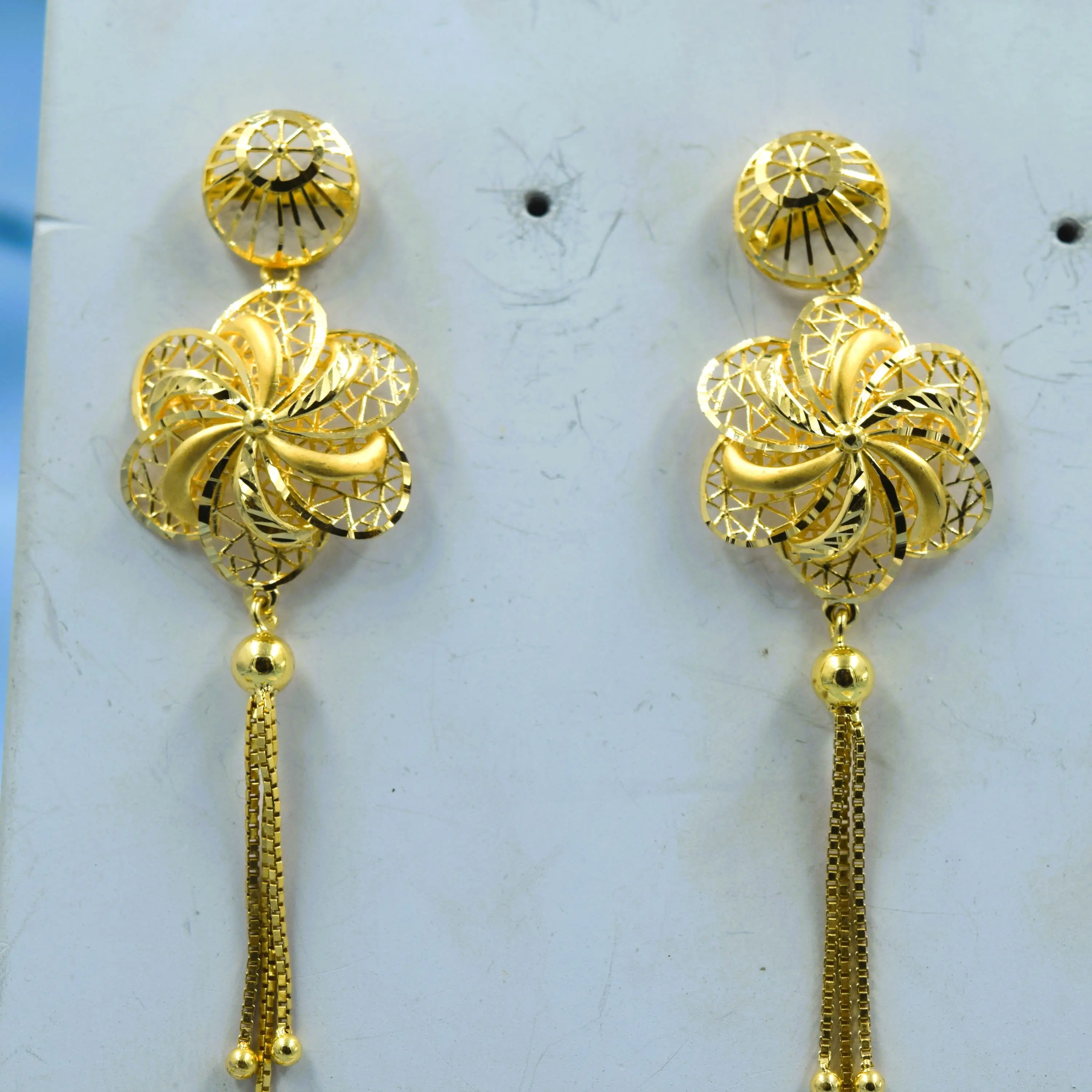 Emerald Earring