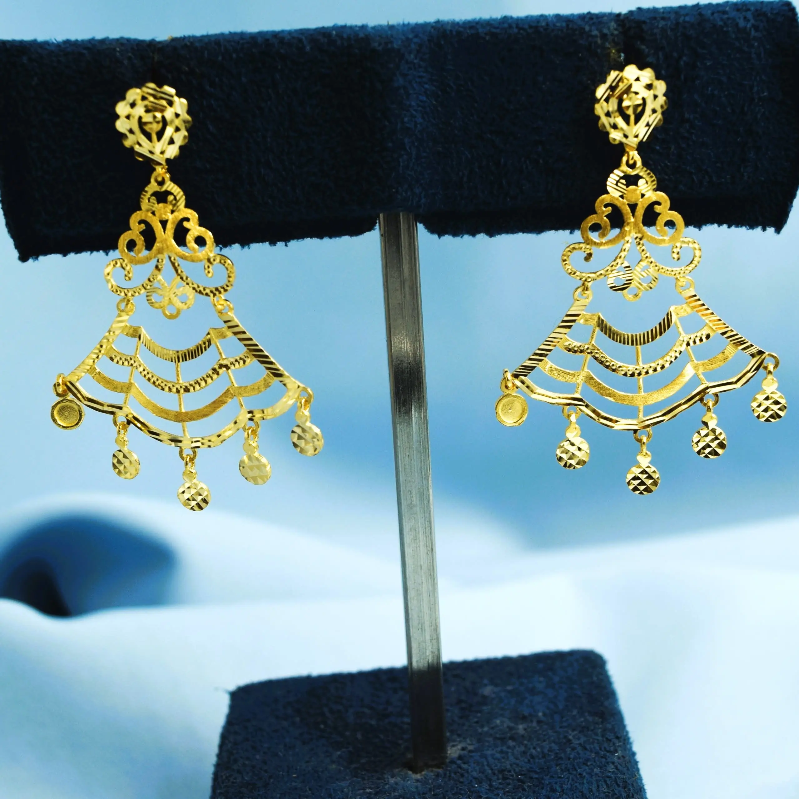 Earings