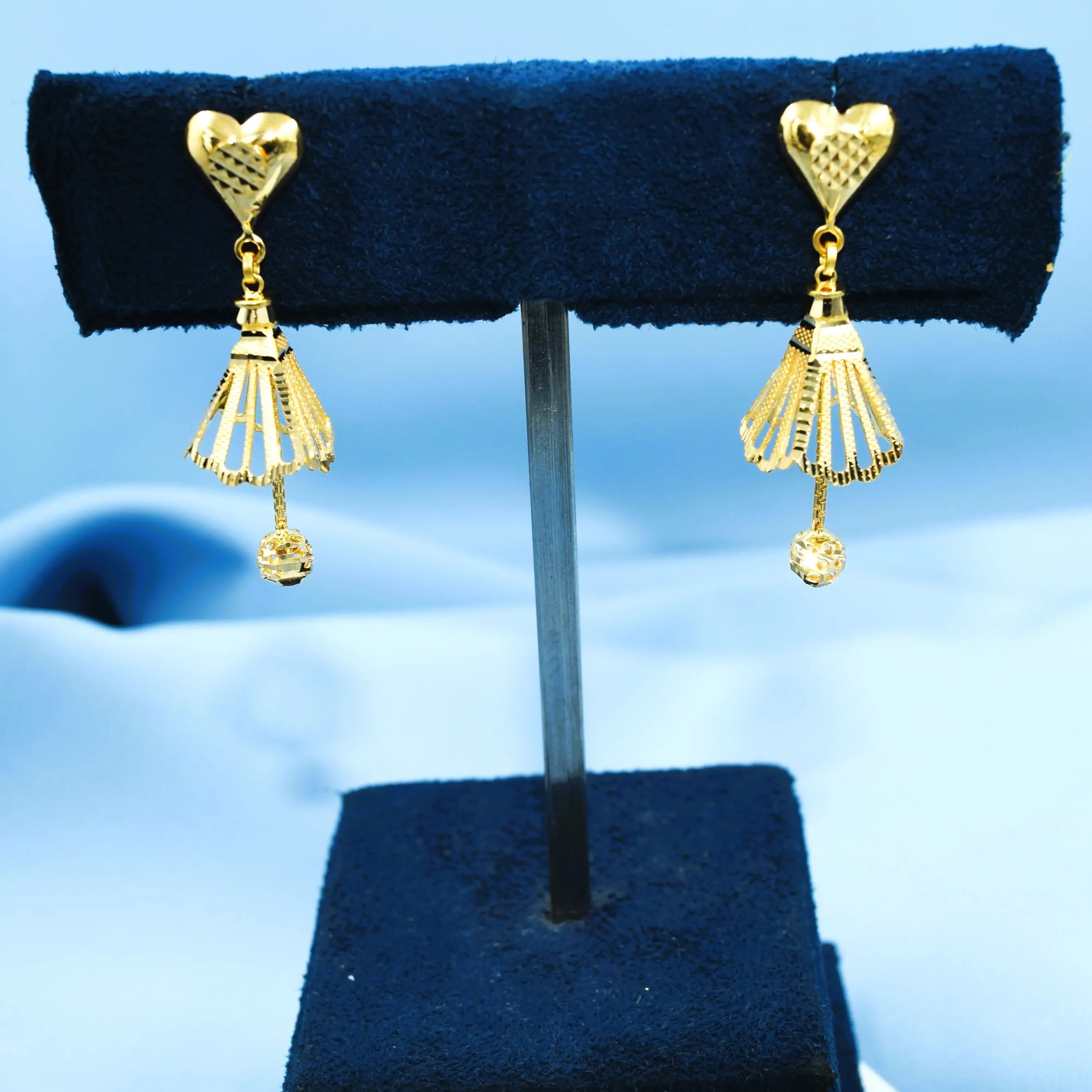 Earings
