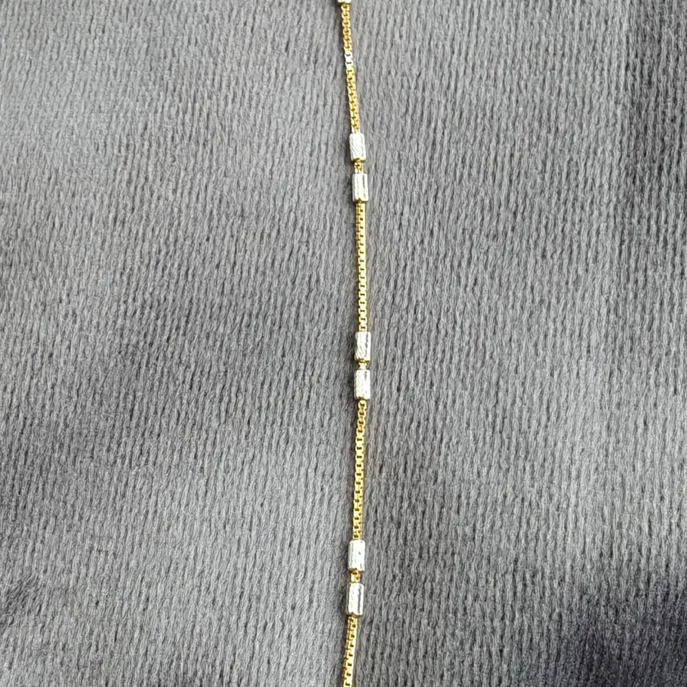 Short Pendant Chain