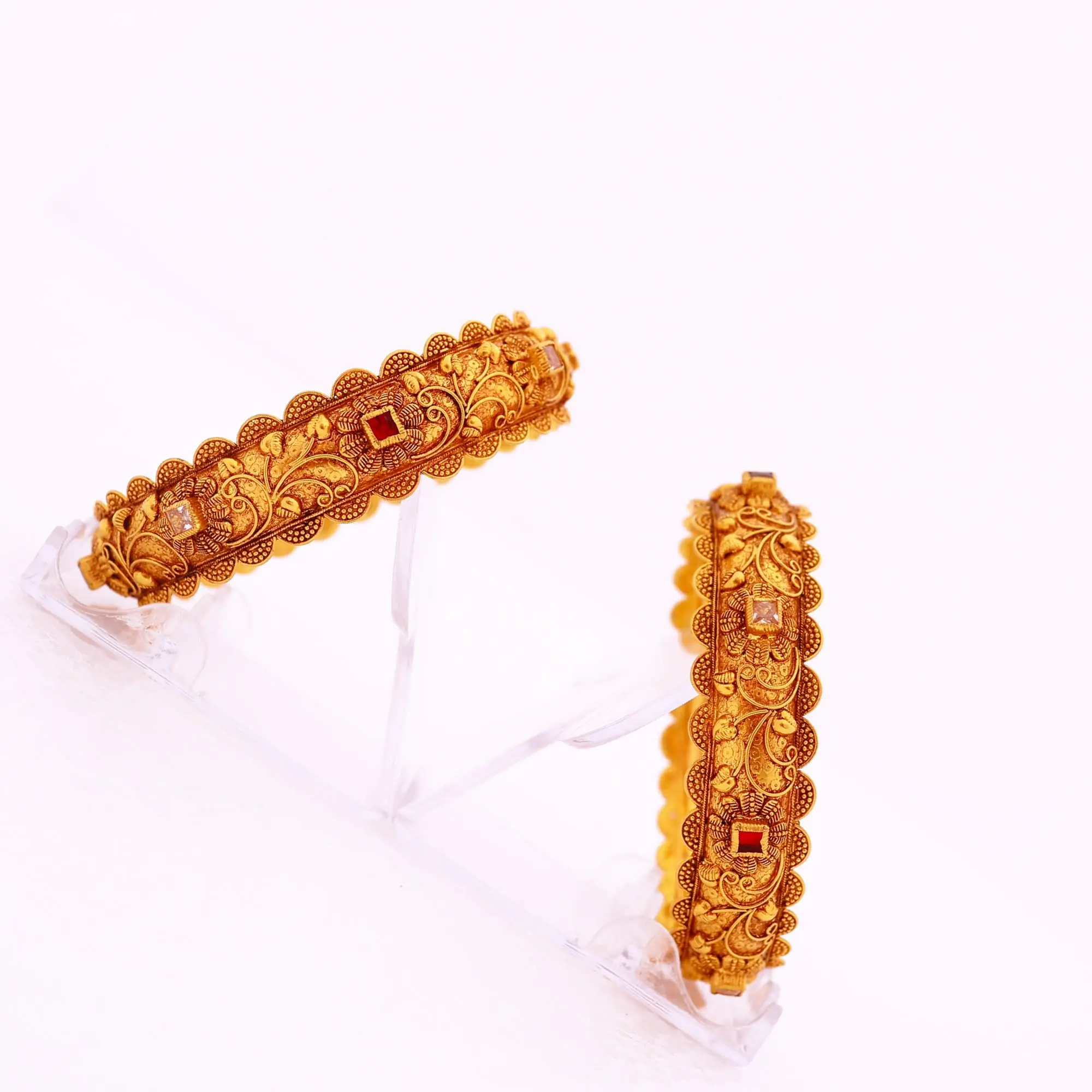 Nakas Bangles