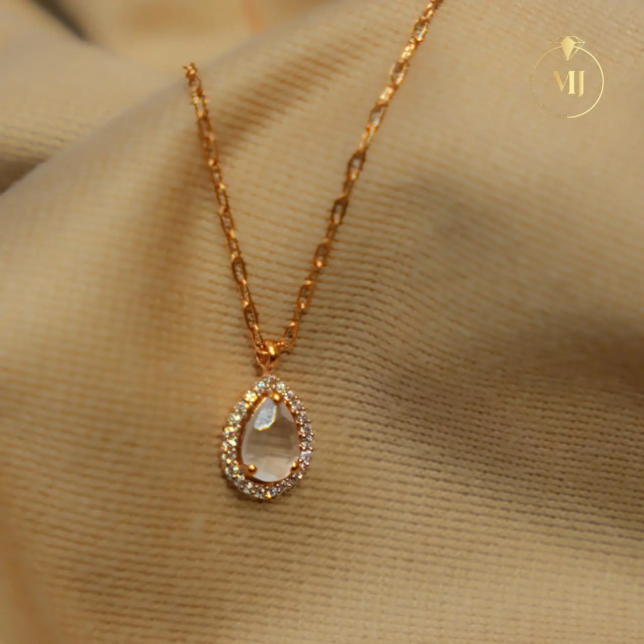 Teardrop Women's chain