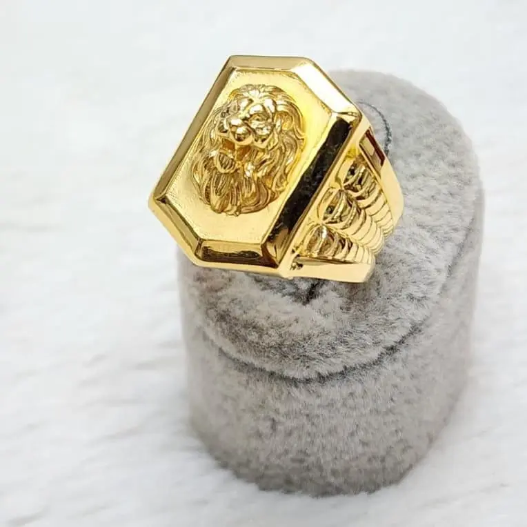 Royal Lion Men's Ring
