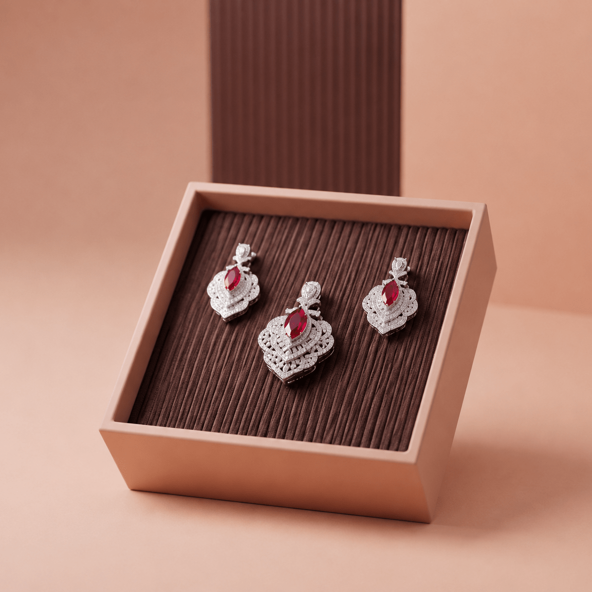 Rosalind Pendant Chain Set