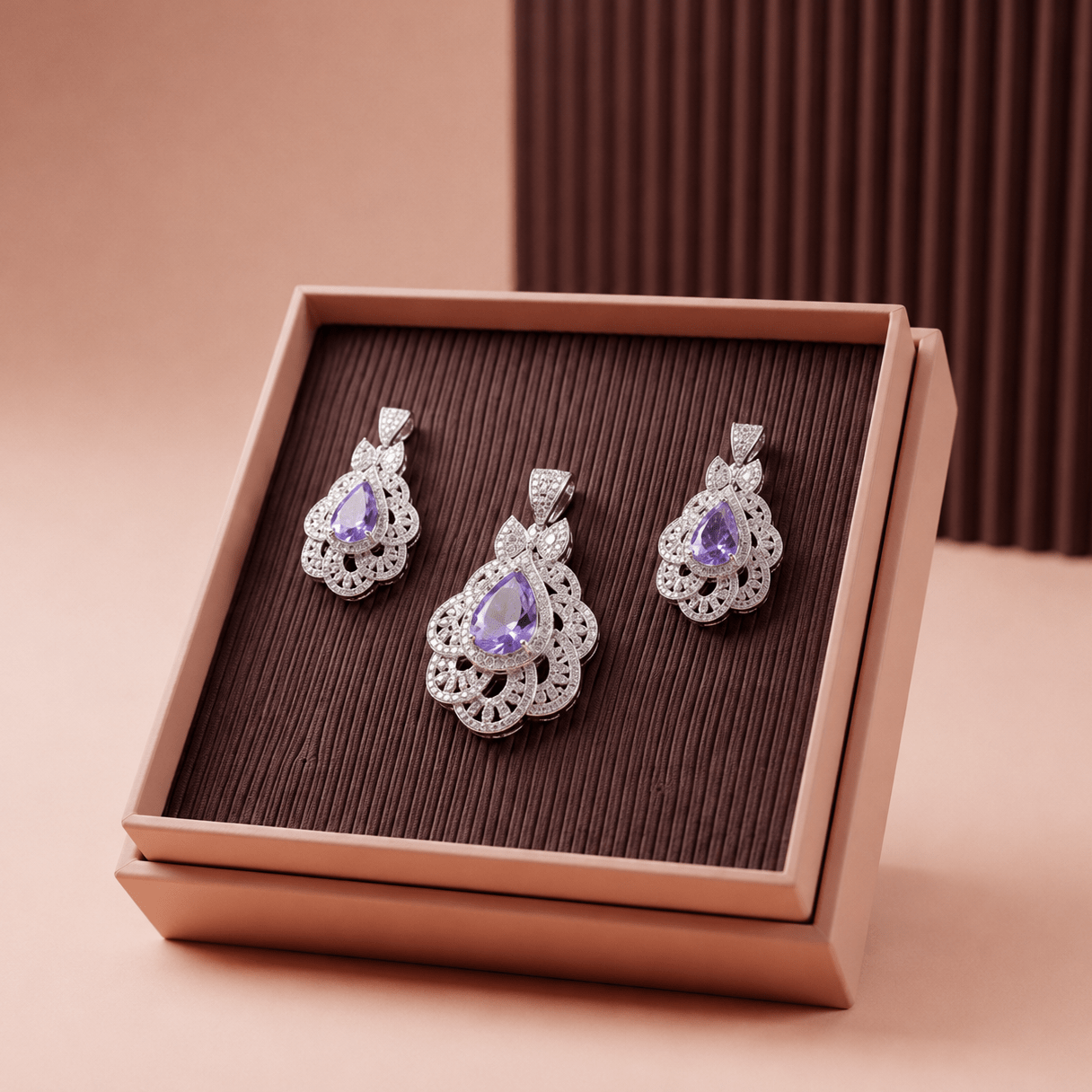 Martini Pendant Chain Set