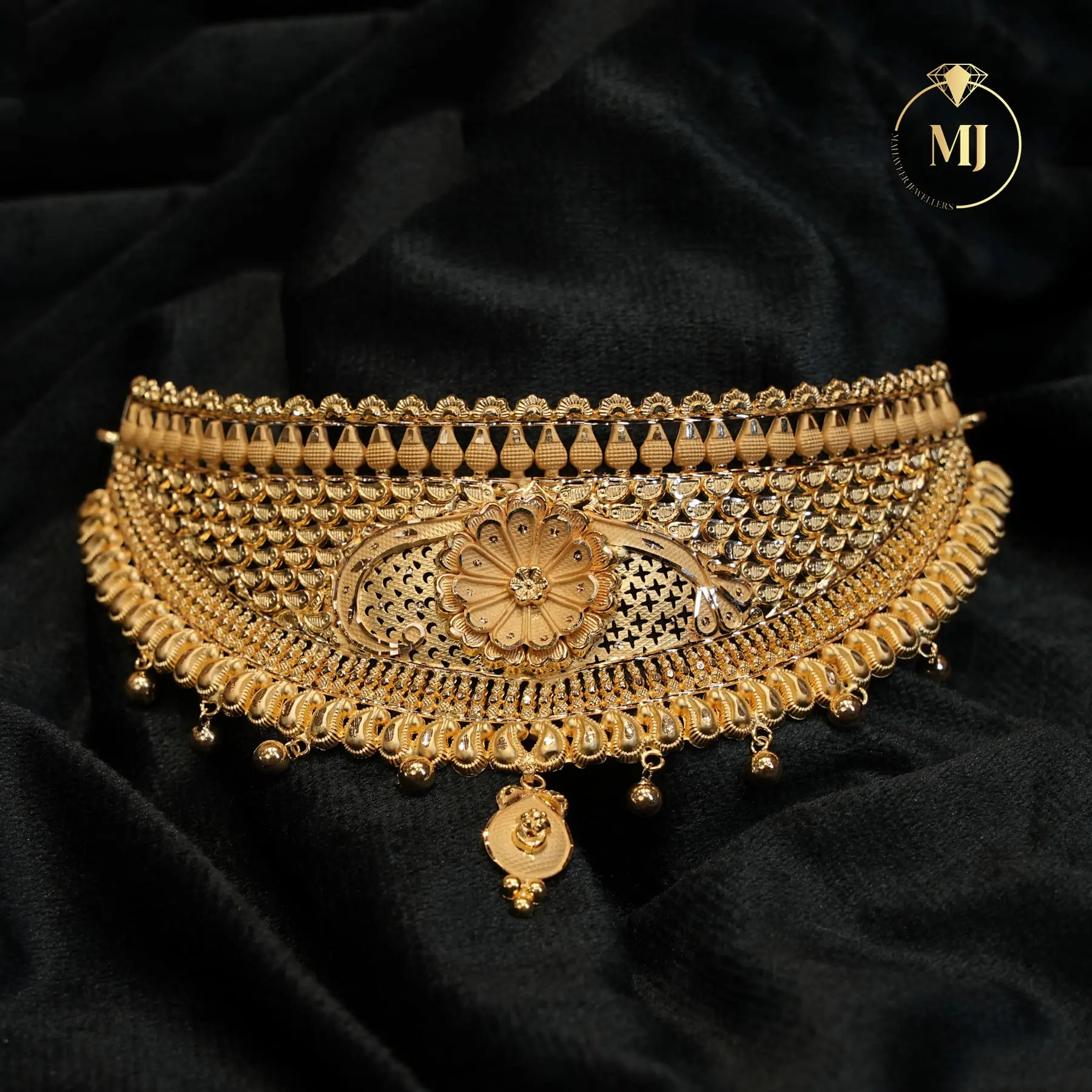 Imperial Charm Floral Choker