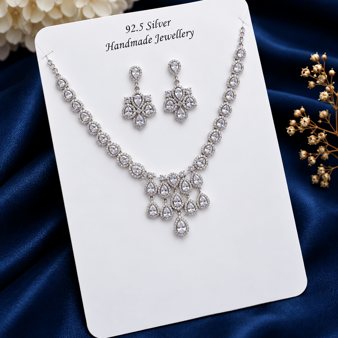 Neckpiece
