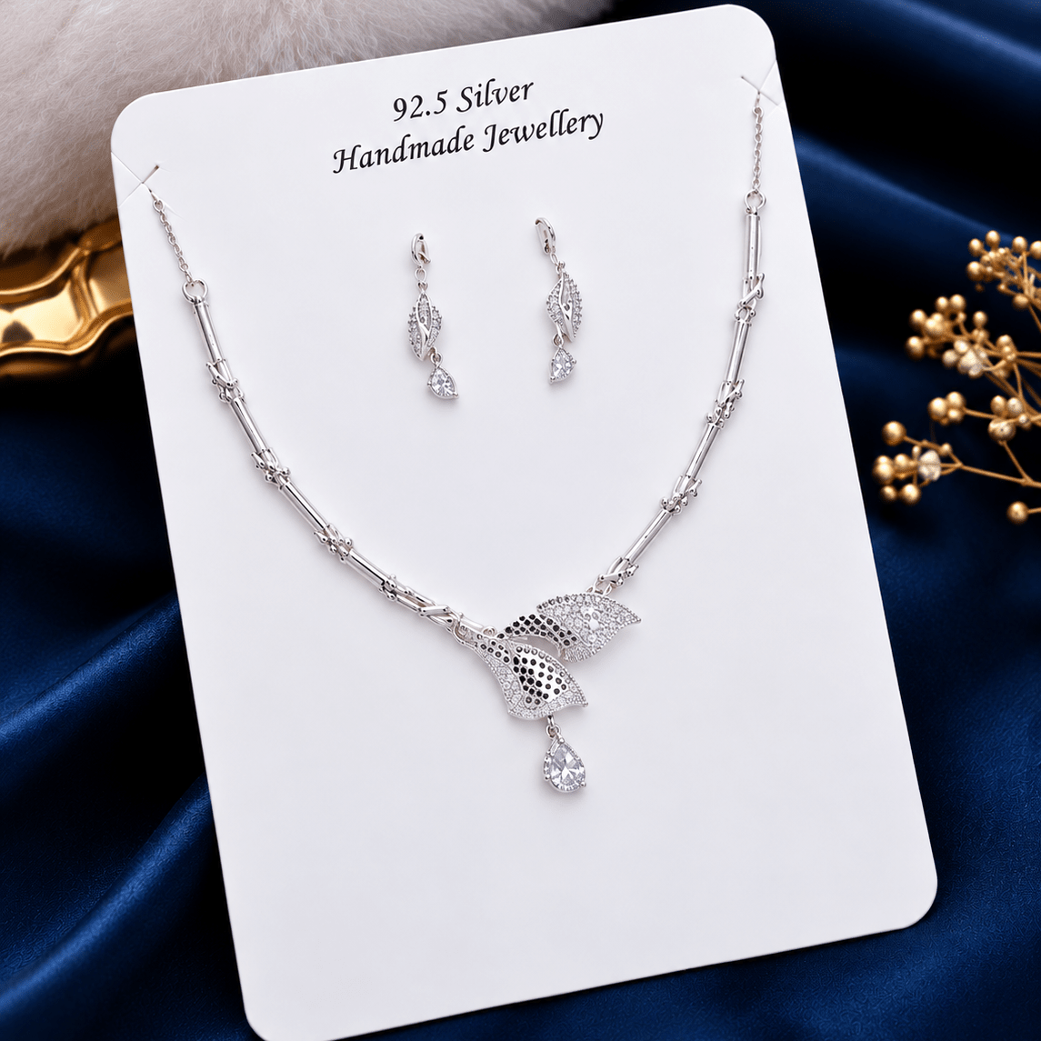 Uncrowned She 92.5 Silver women's neckpiece