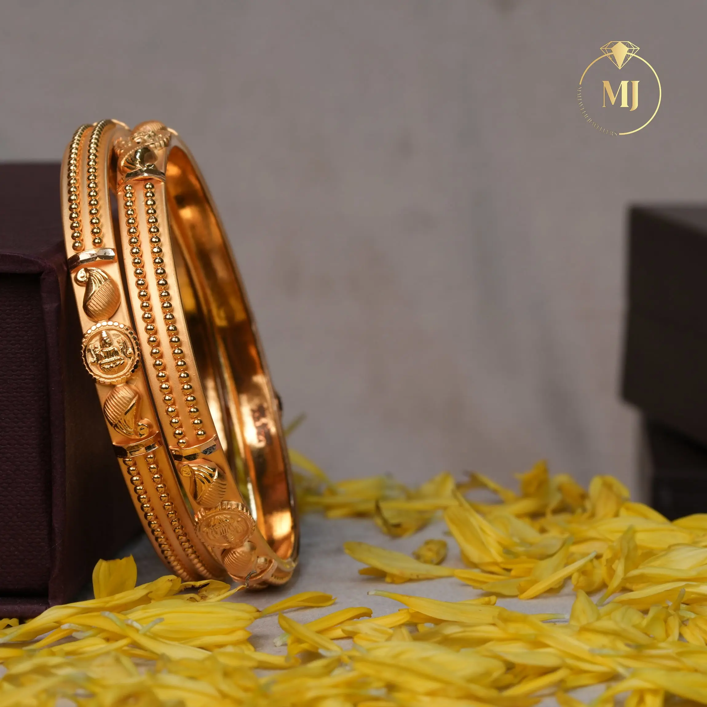 Timeless Lakshmi Manga Gold Bangles