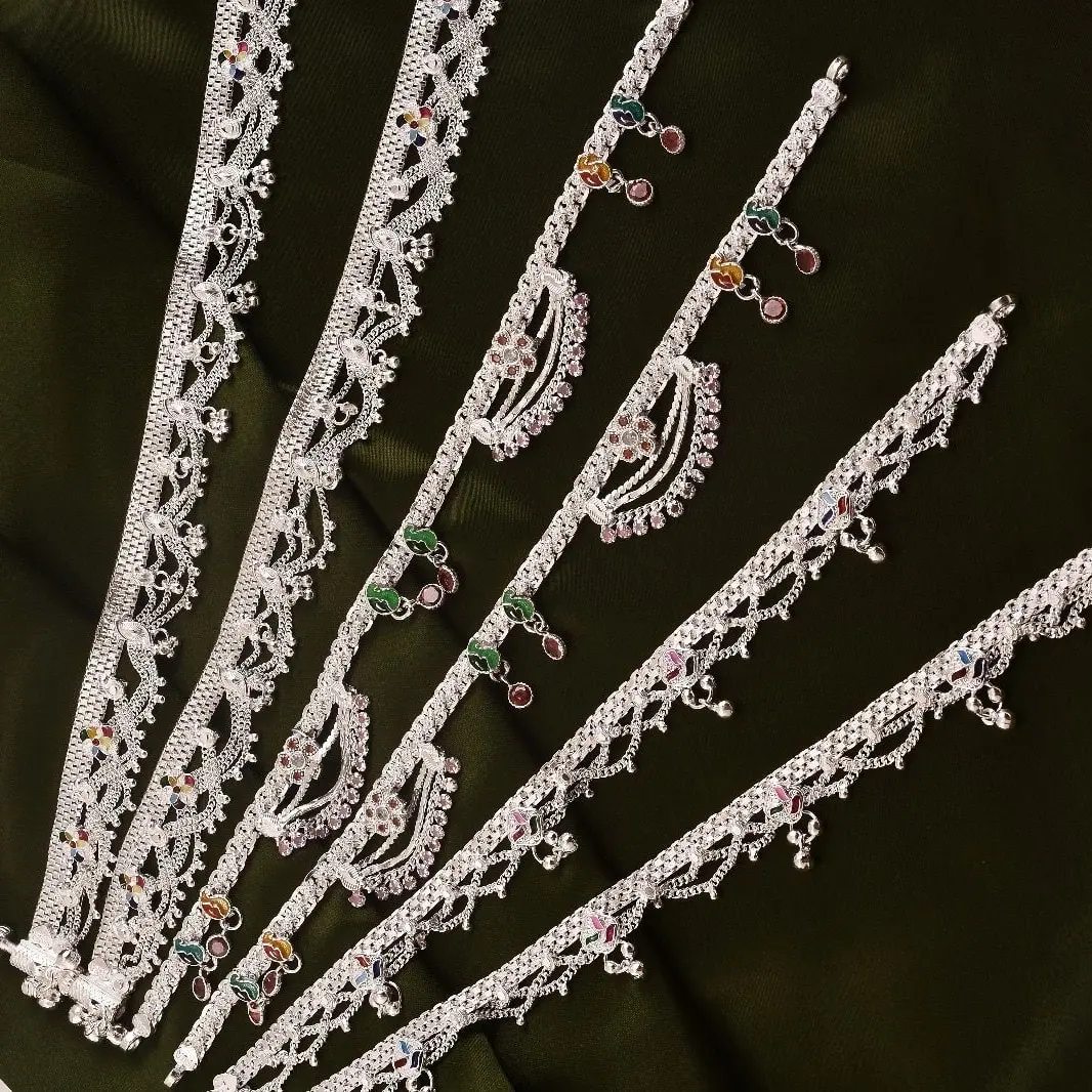 Grand Floral Statement Anklet