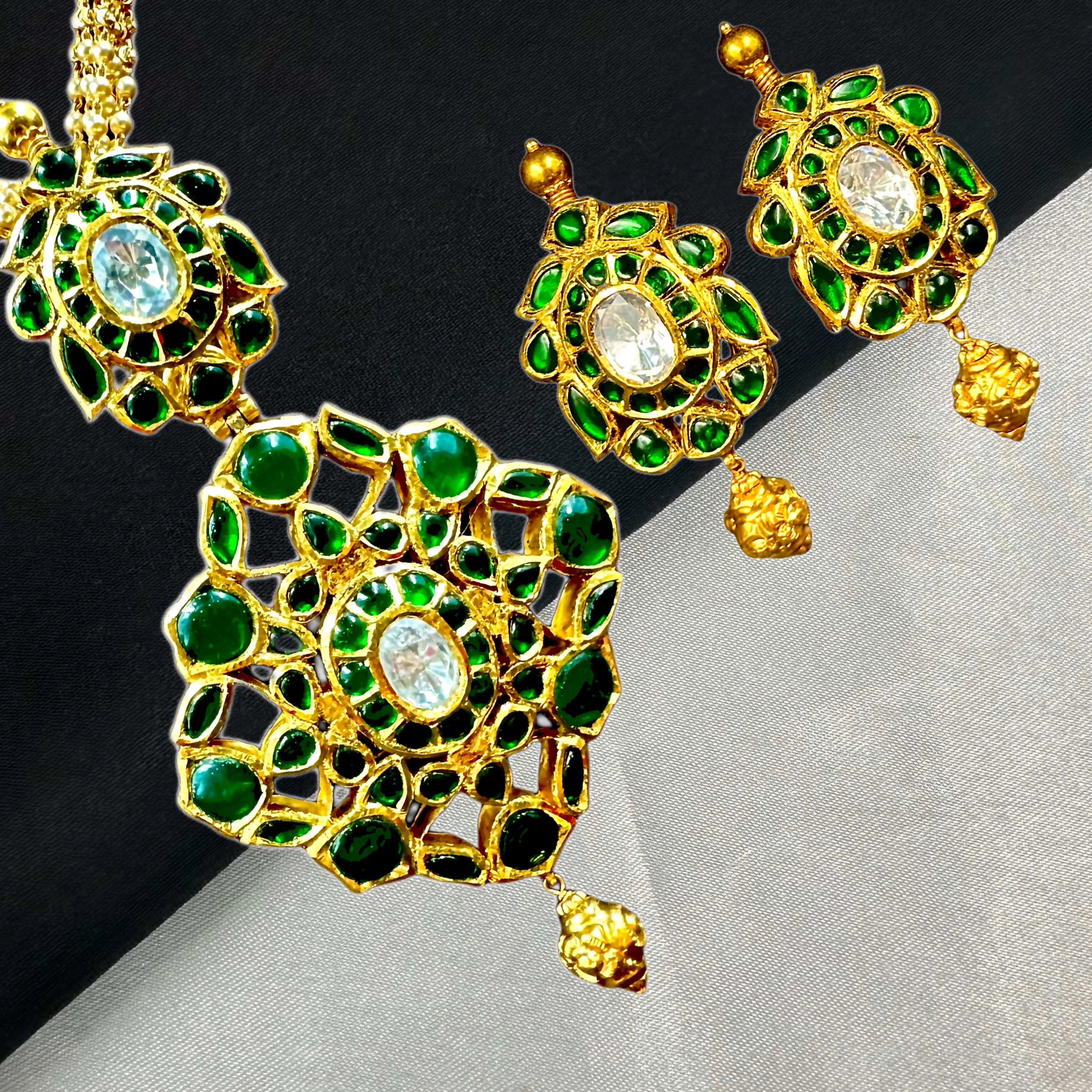 Green Kundan Pendent Set
