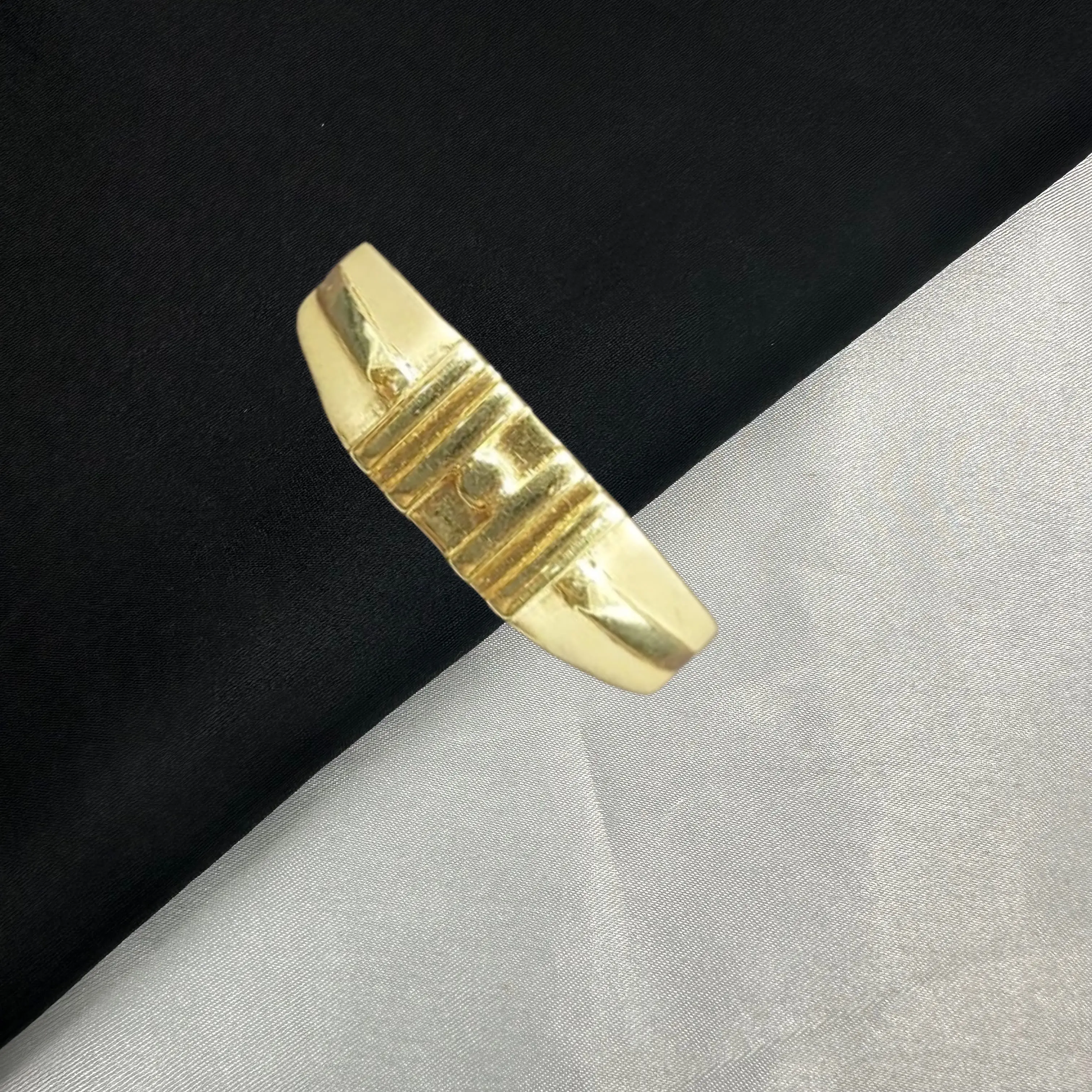 Finger Ring