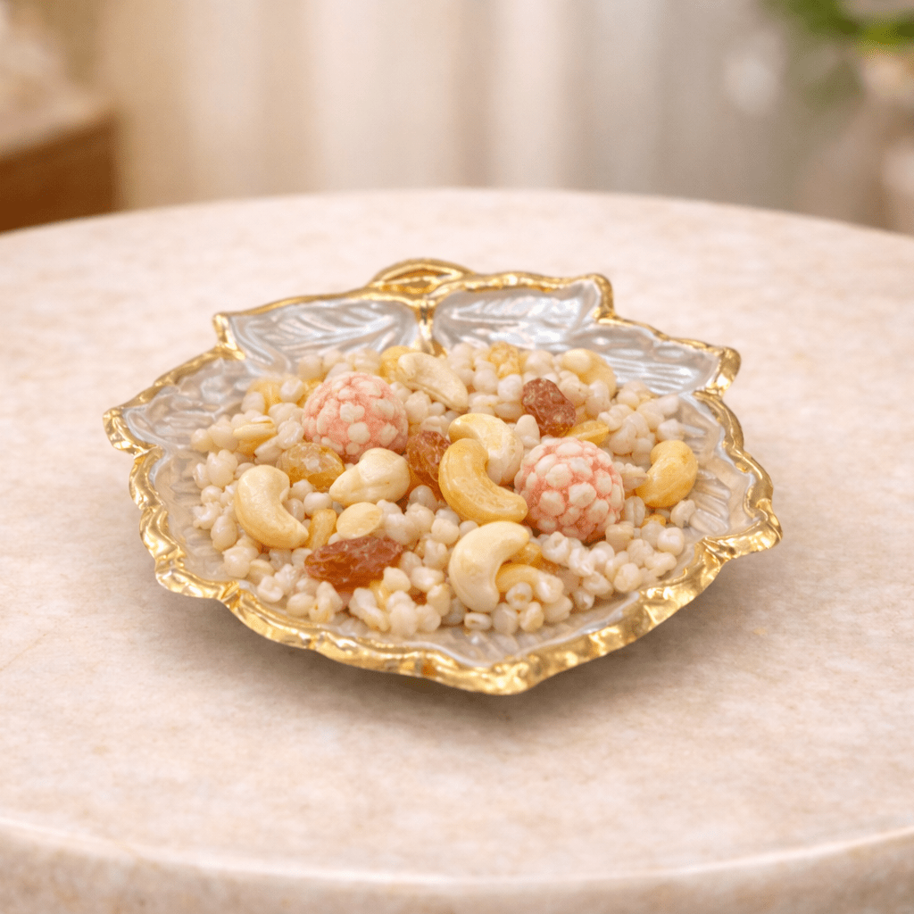 GOLD COATED LEAF BOWL