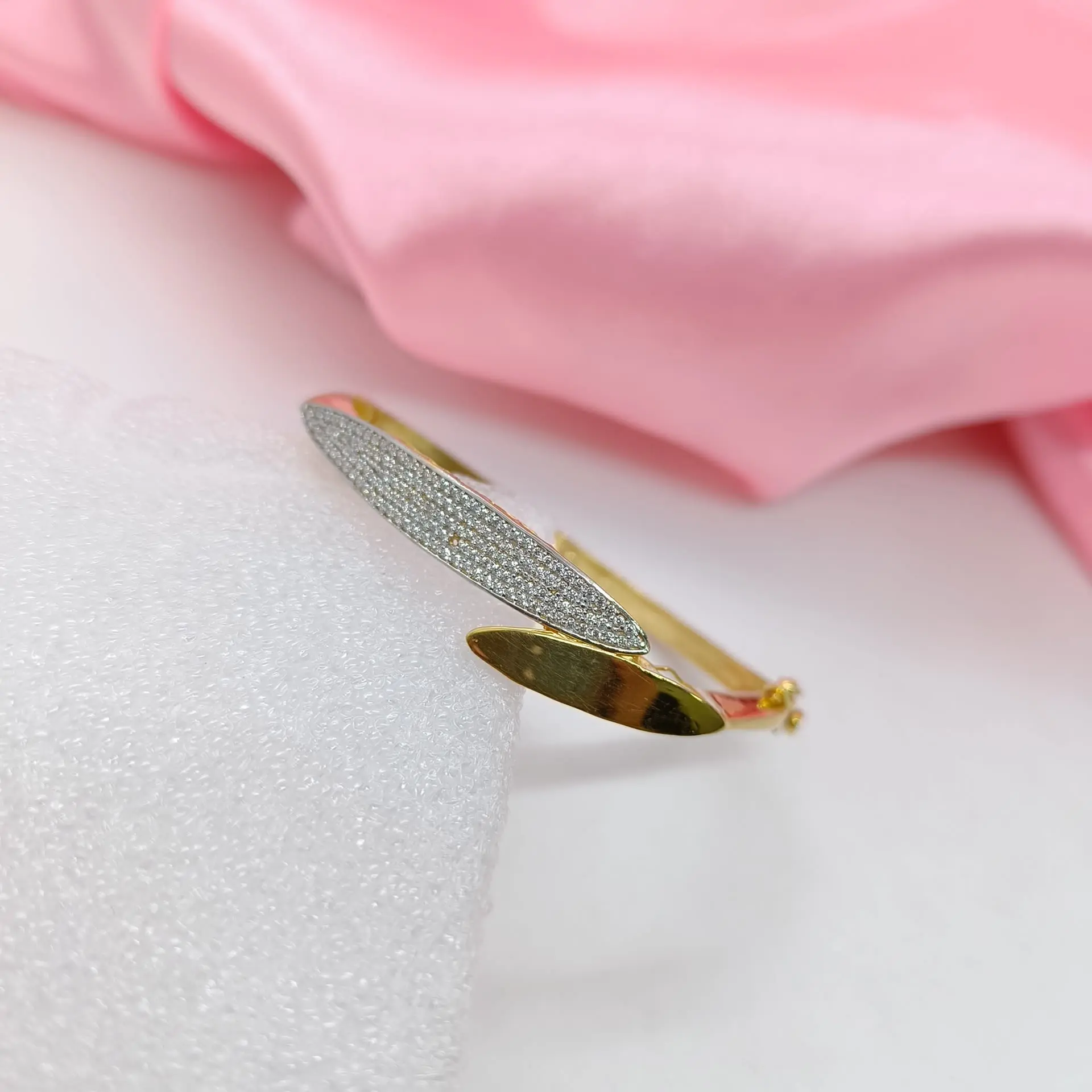 Italian Kada