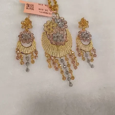 Rose Gold Pendant Set