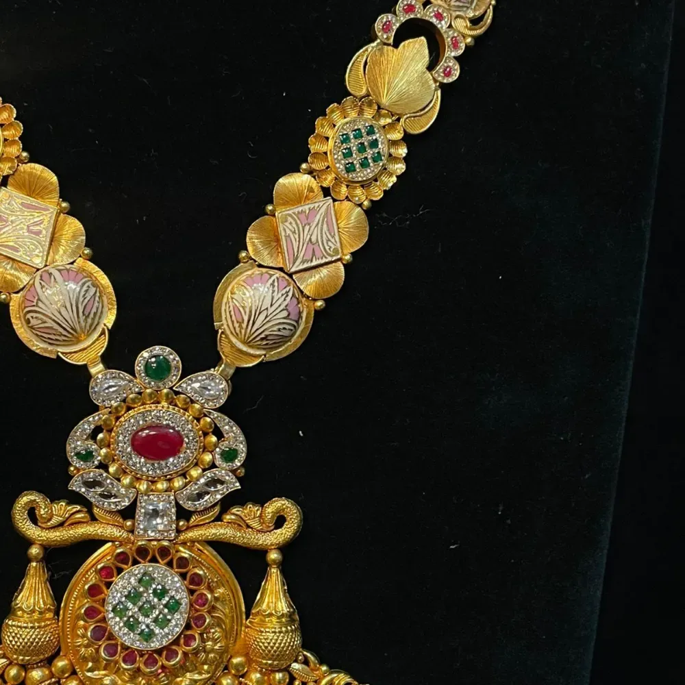 kundan haar