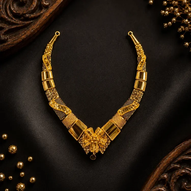 Astera Sovereign Necklace