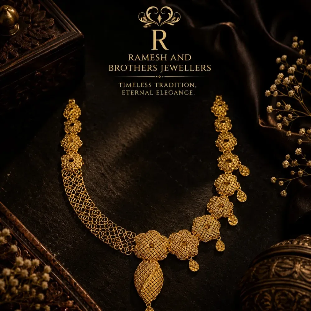 Flora Filigree Gold Necklace