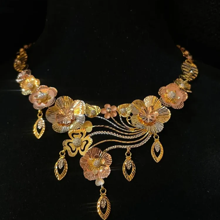 Rose Gold Antique Necklace