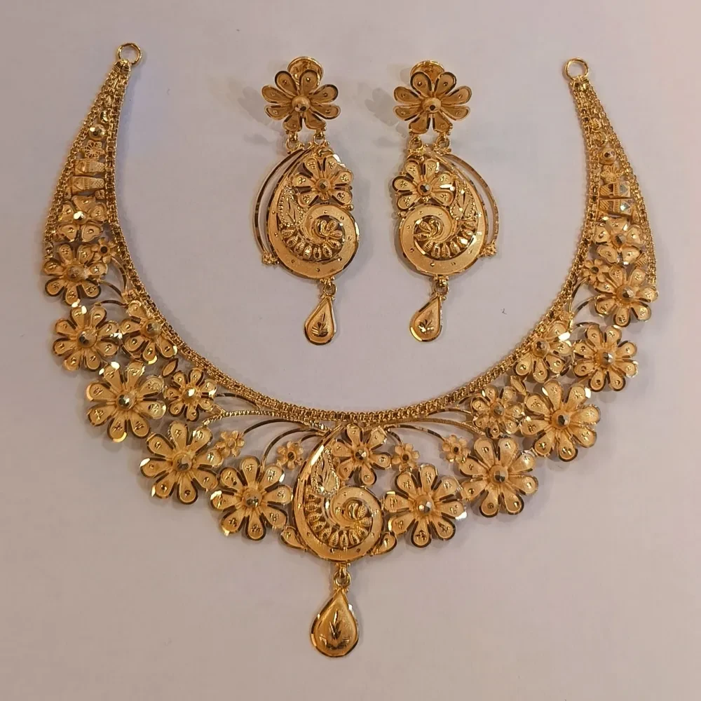 Flower Necklace Set