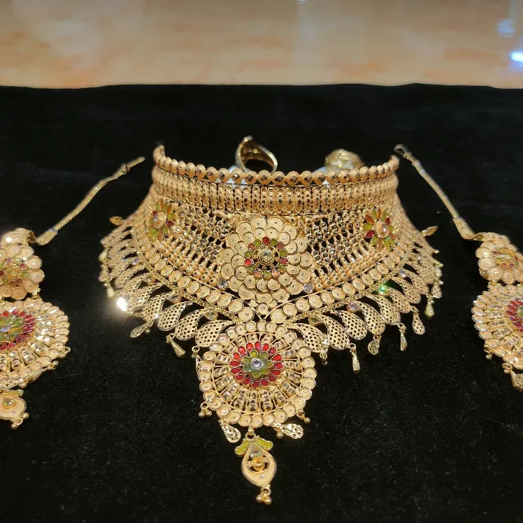 Stone Meena Set