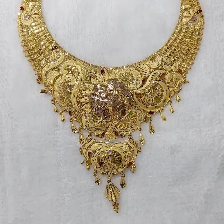 Aina Path Necklace