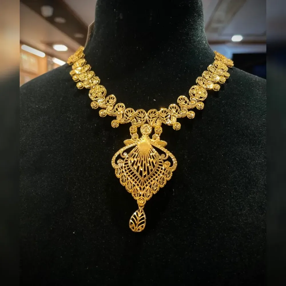 Dubai Design Necklace